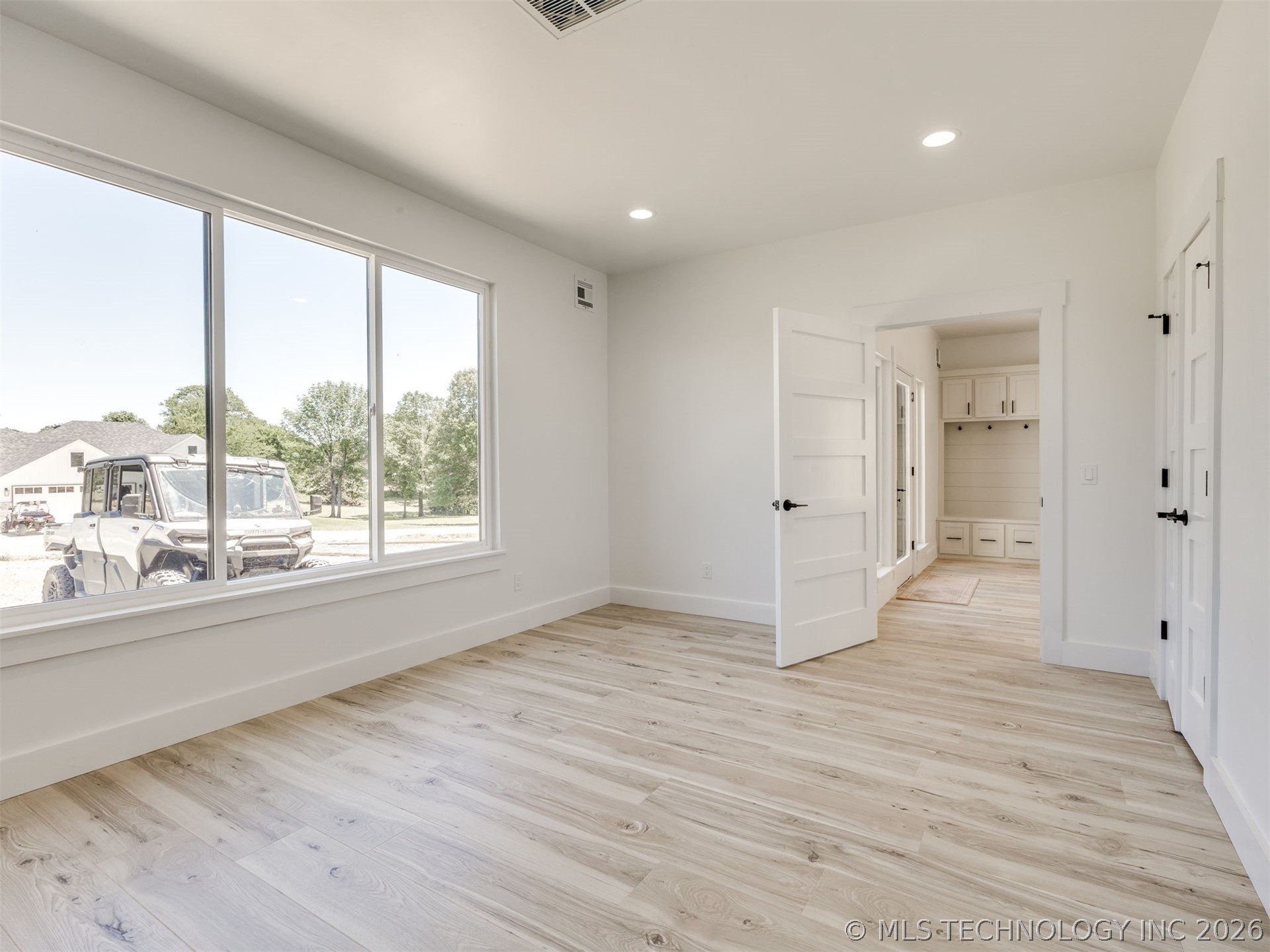 116771 S 4299 Loop Property Photo 14
