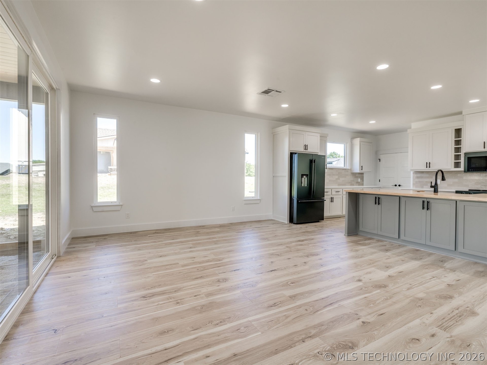 116771 S 4299 Loop Property Photo 29
