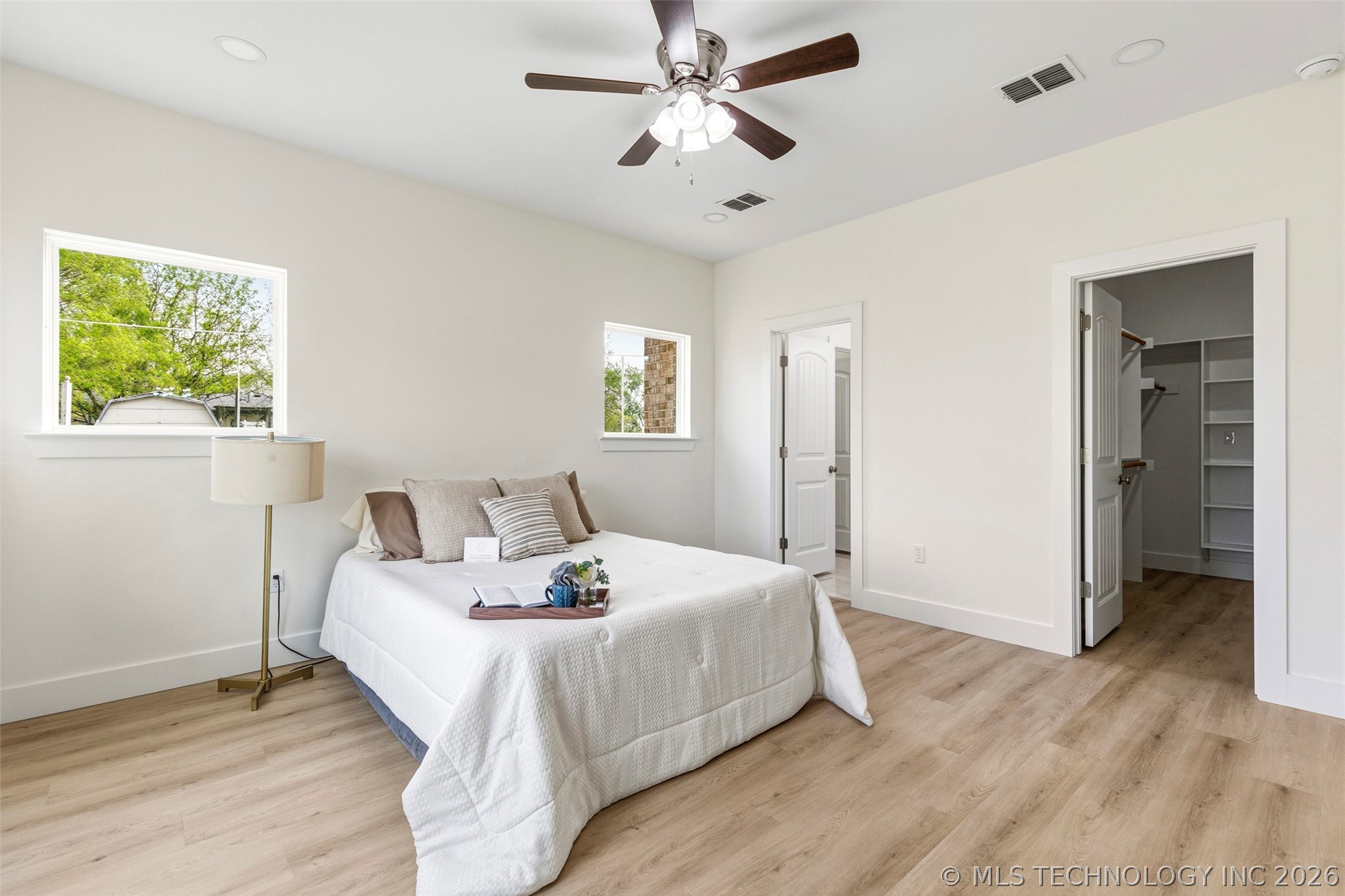 112 S B Street Property Photo 13