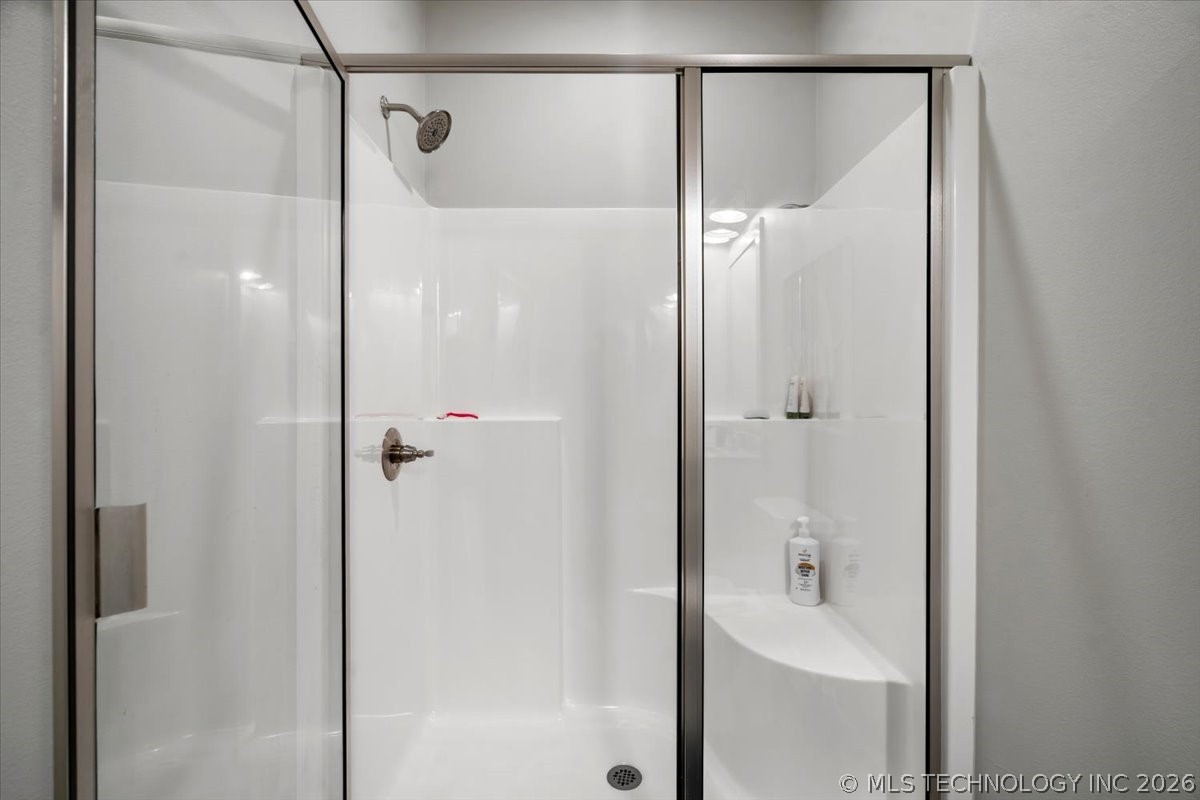 7716 N Harvard Avenue Property Photo 34