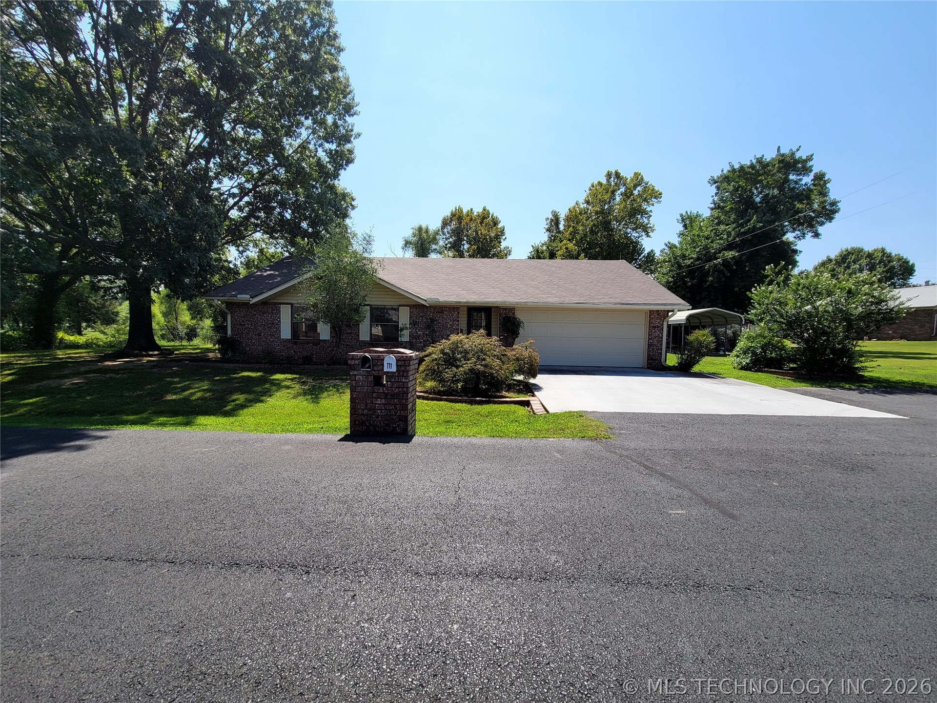 112 Meadowlark Road Property Photo 4
