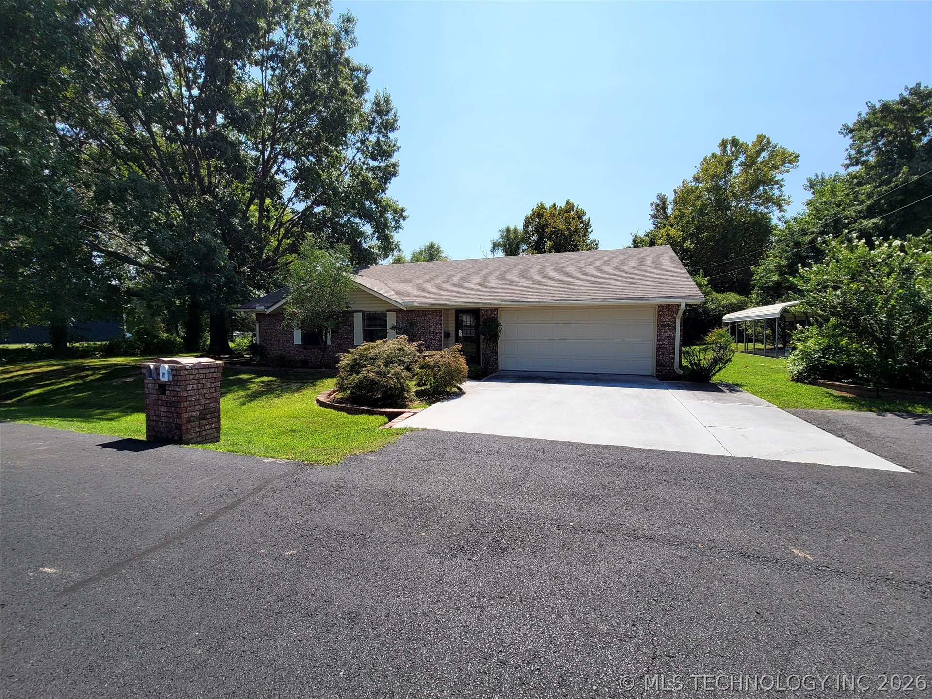 112 Meadowlark Road Property Photo 6