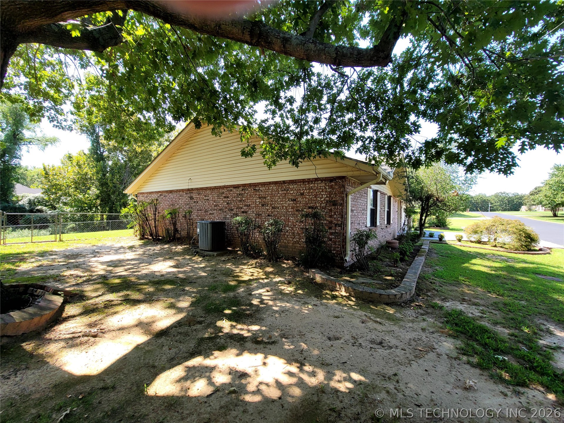 112 Meadowlark Road Property Photo 8