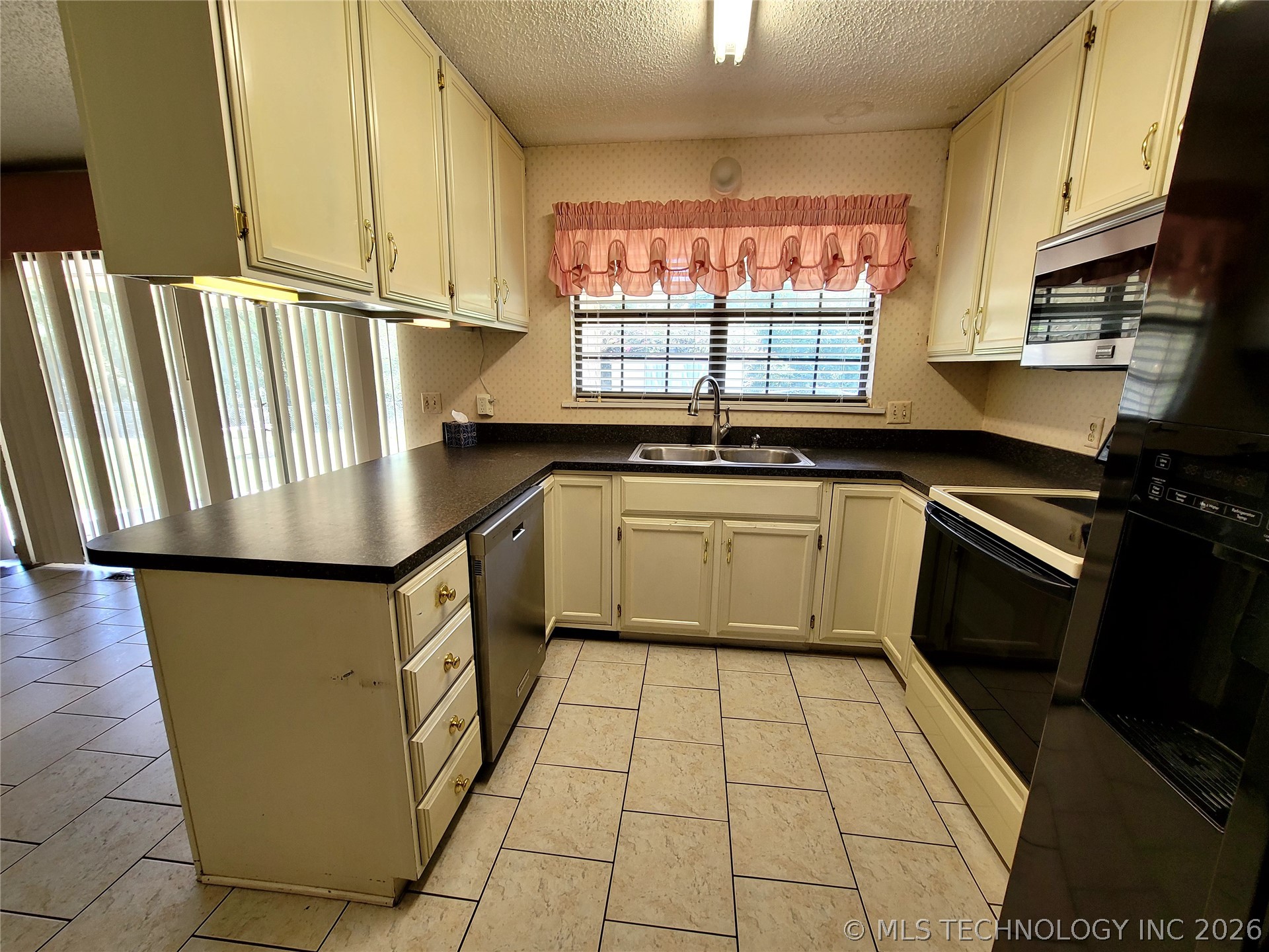 112 Meadowlark Road Property Photo 28