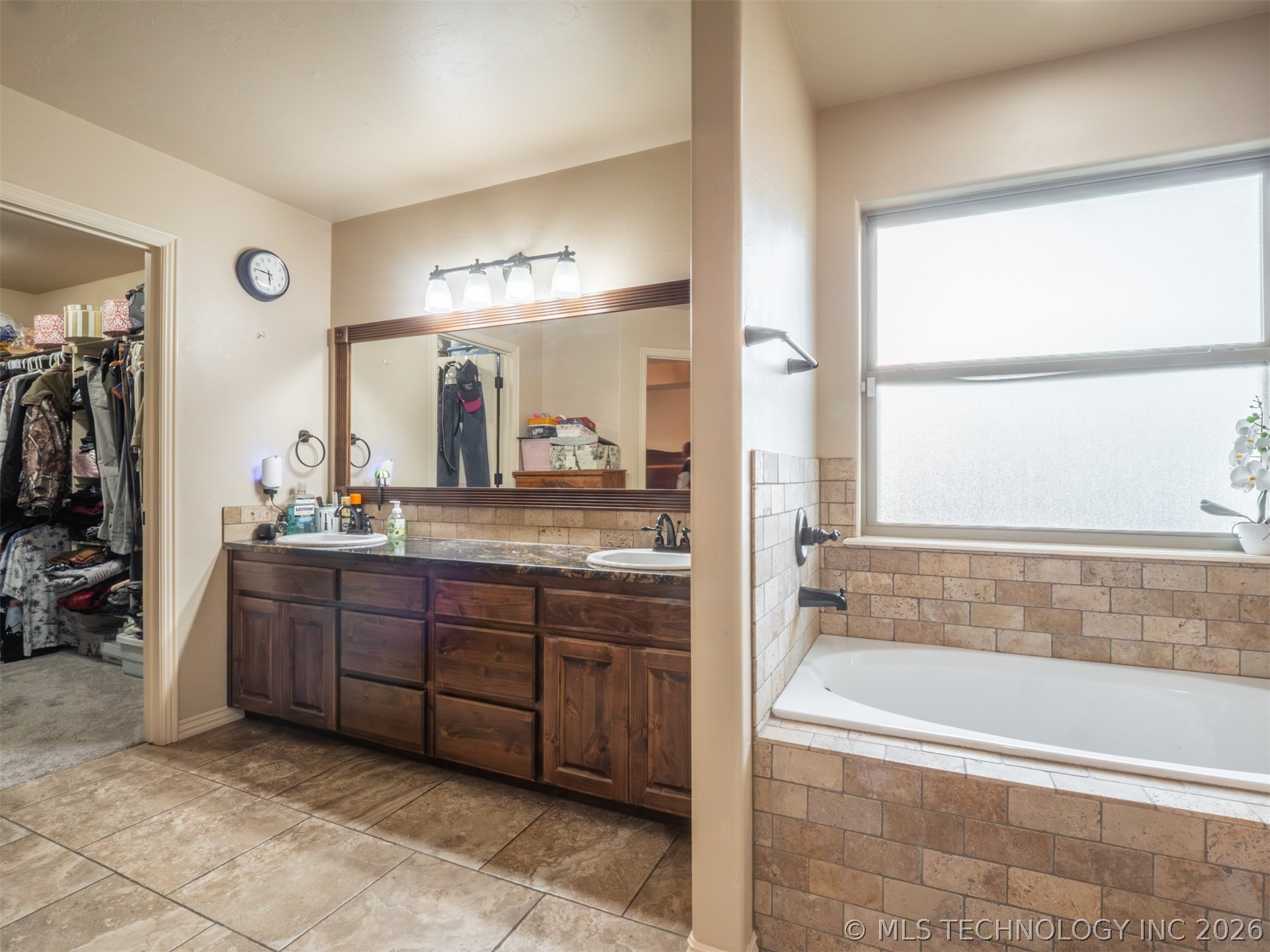 1400 Monarch Drive Property Photo 24