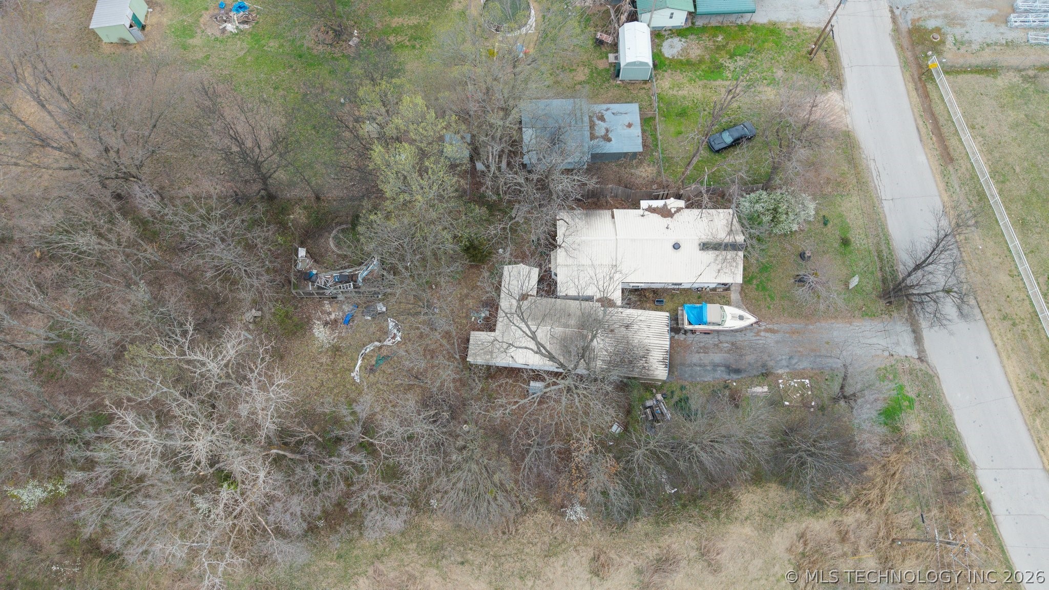 404 N Maple Property Photo 6