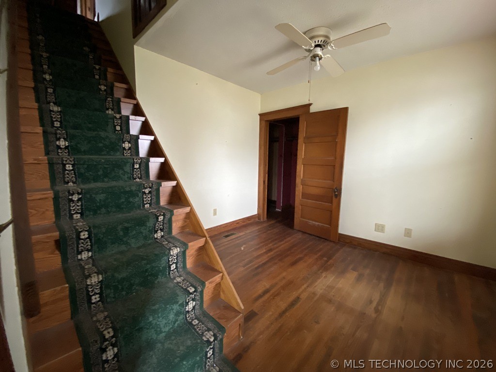 4 E Street Sw Property Photo 15