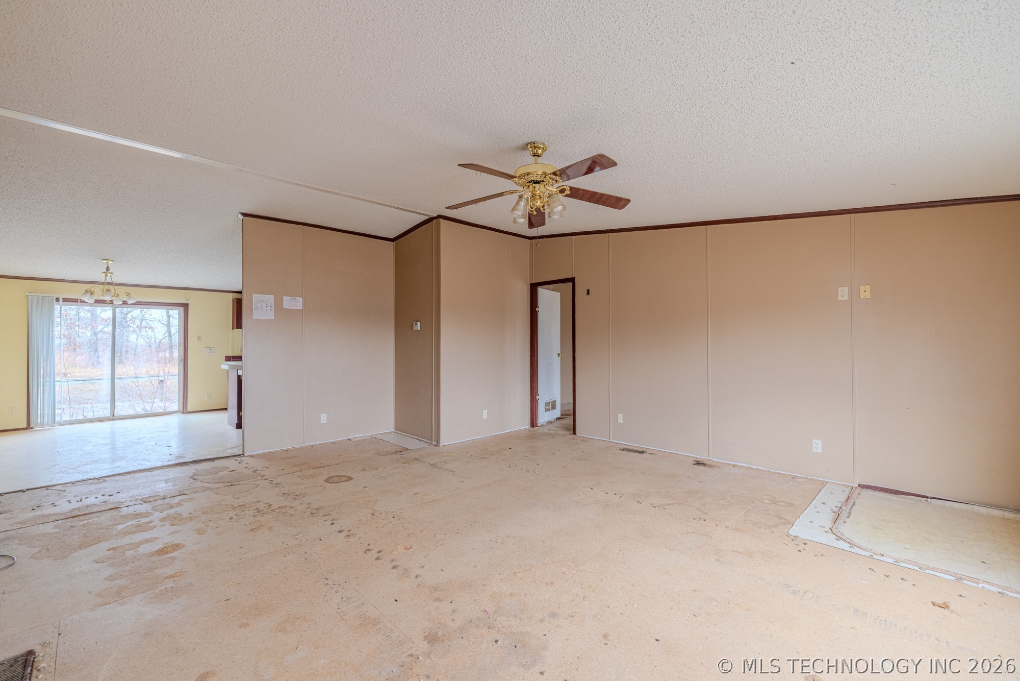 27757 W 41st Street S Property Photo 24