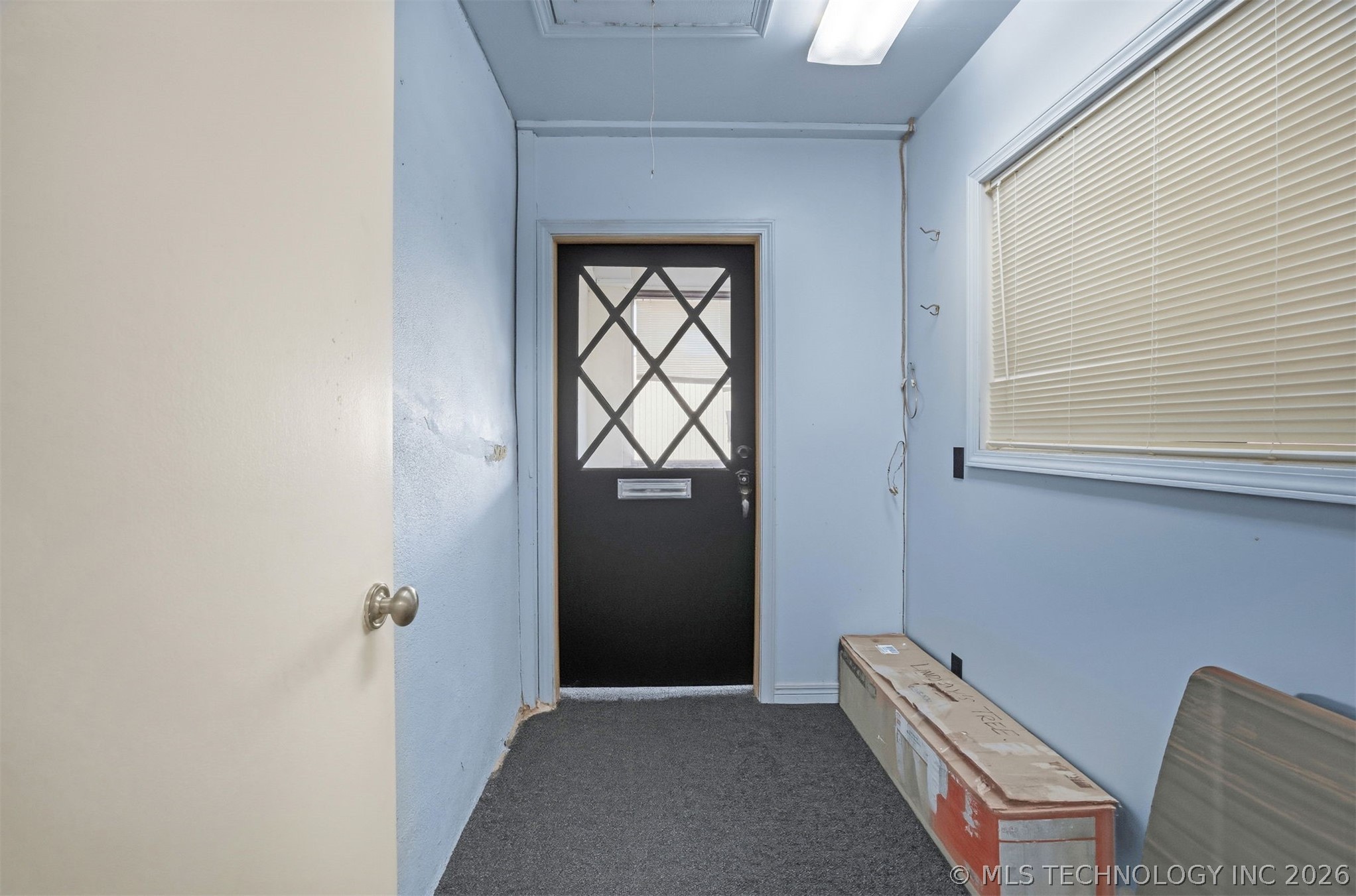 104 E Main Property Photo 14