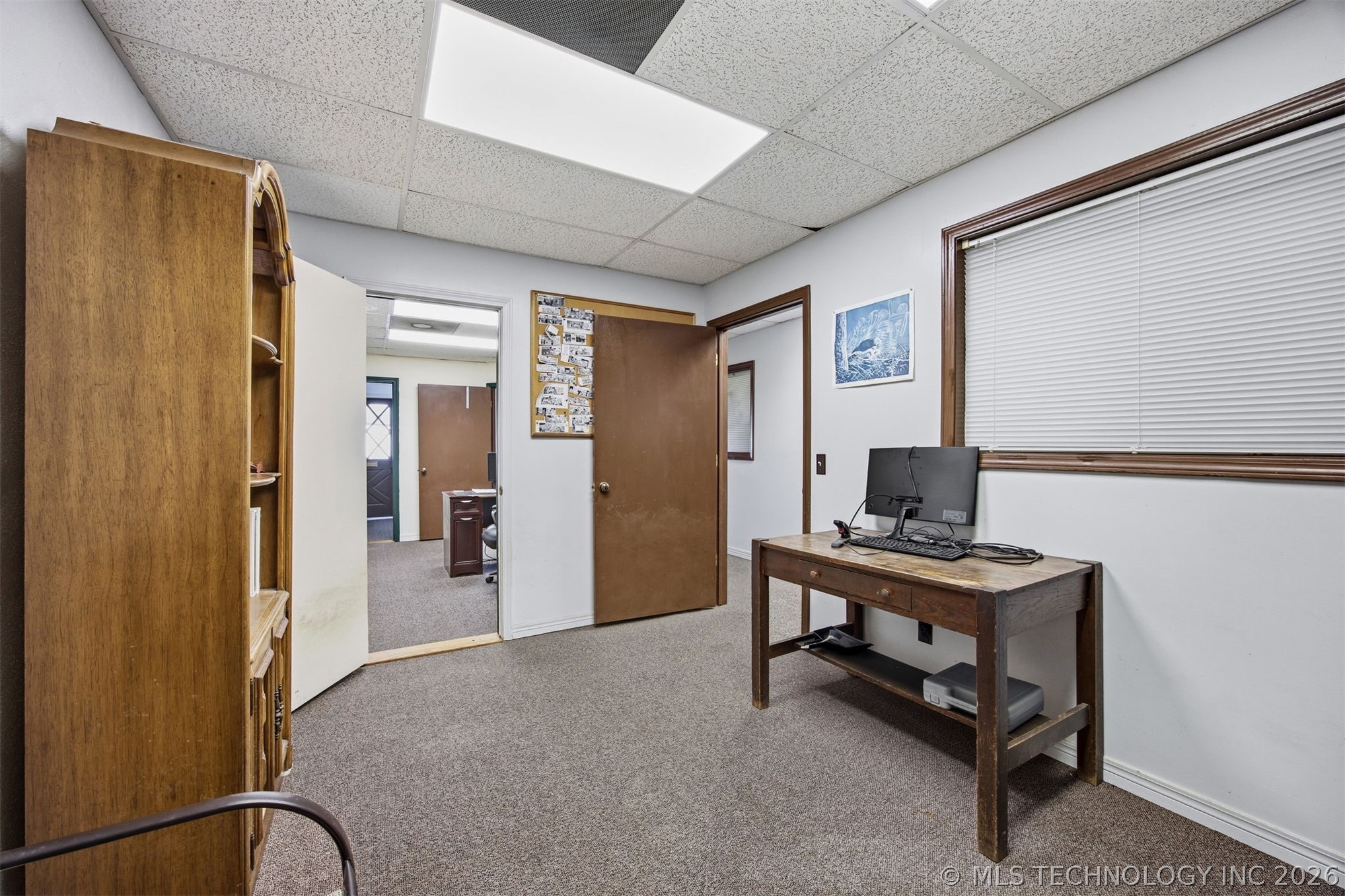 104 E Main Property Photo 17