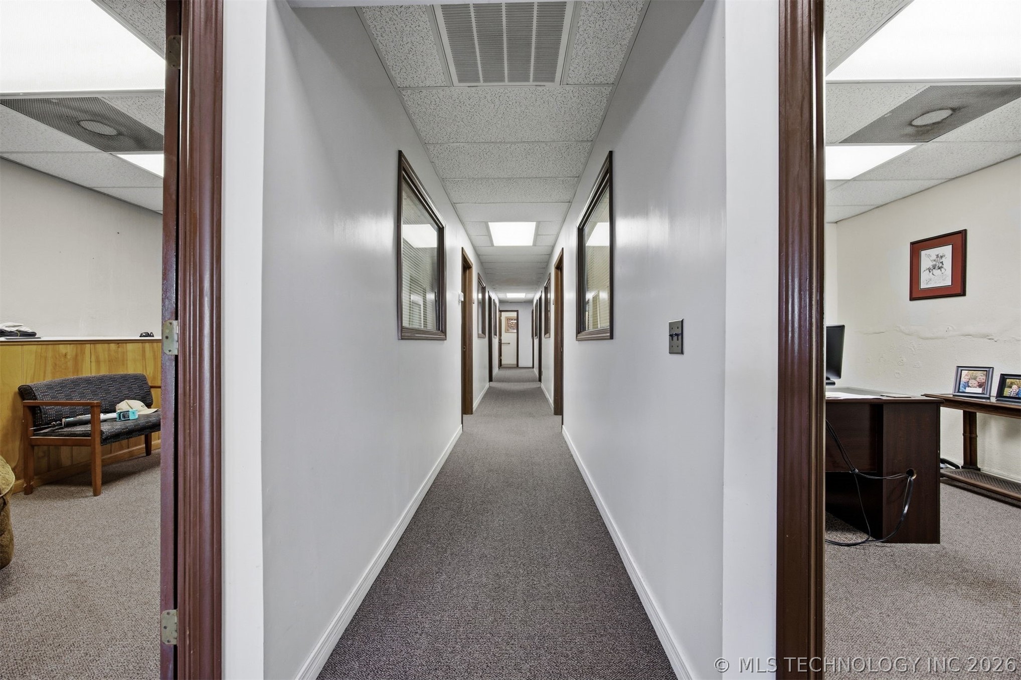 104 E Main Property Photo 27
