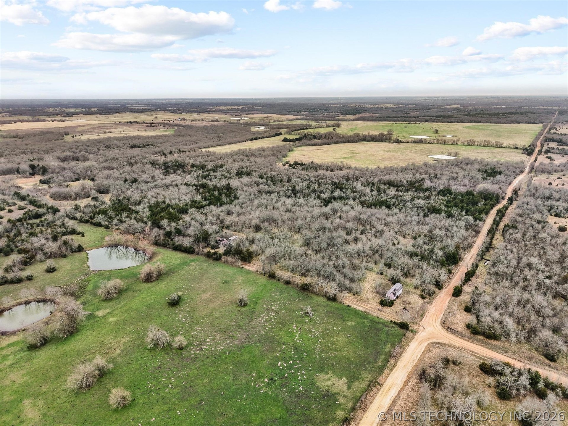 0000 N 3990 Road Property Photo 10