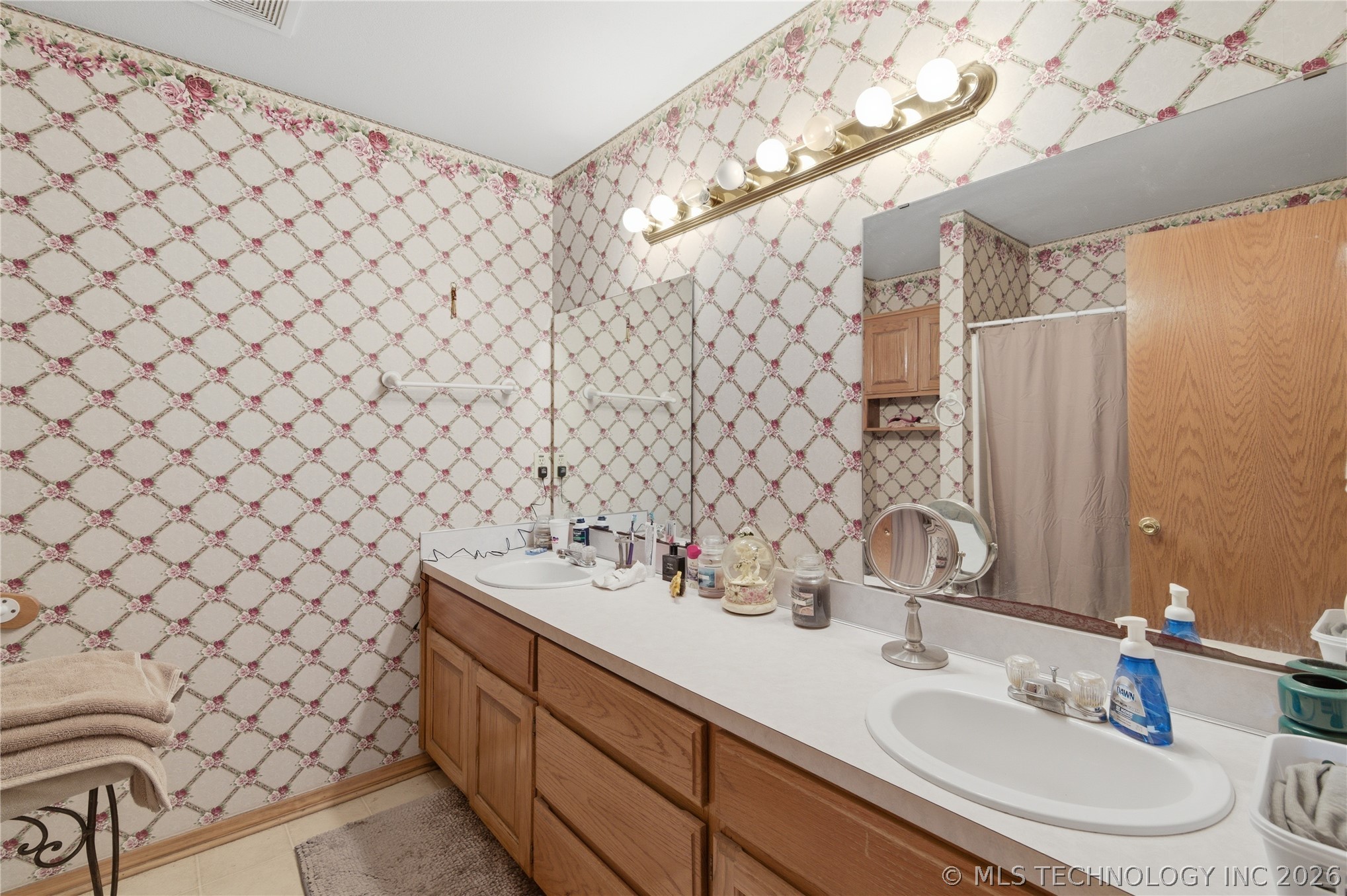 2045 Aspen Property Photo 22
