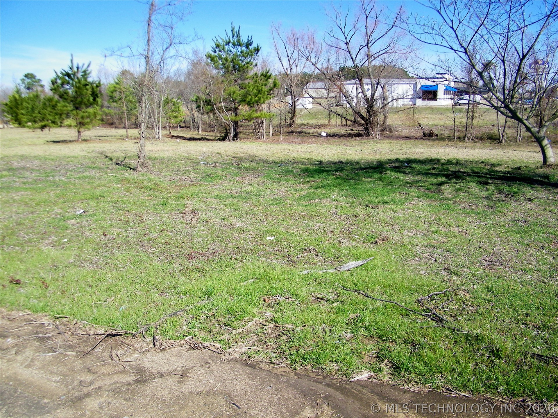 2 E Washington Street Property Photo 6