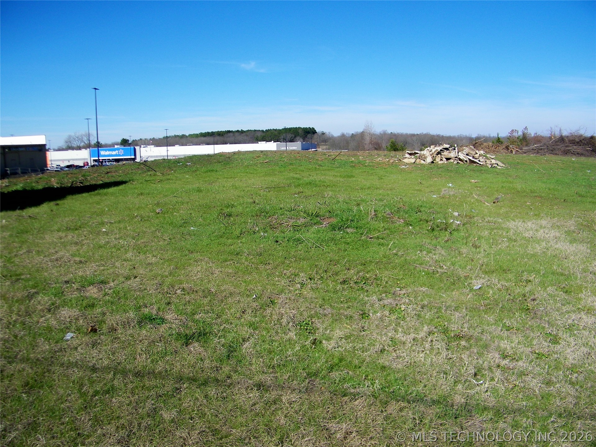 5 E Washington Property Photo 5