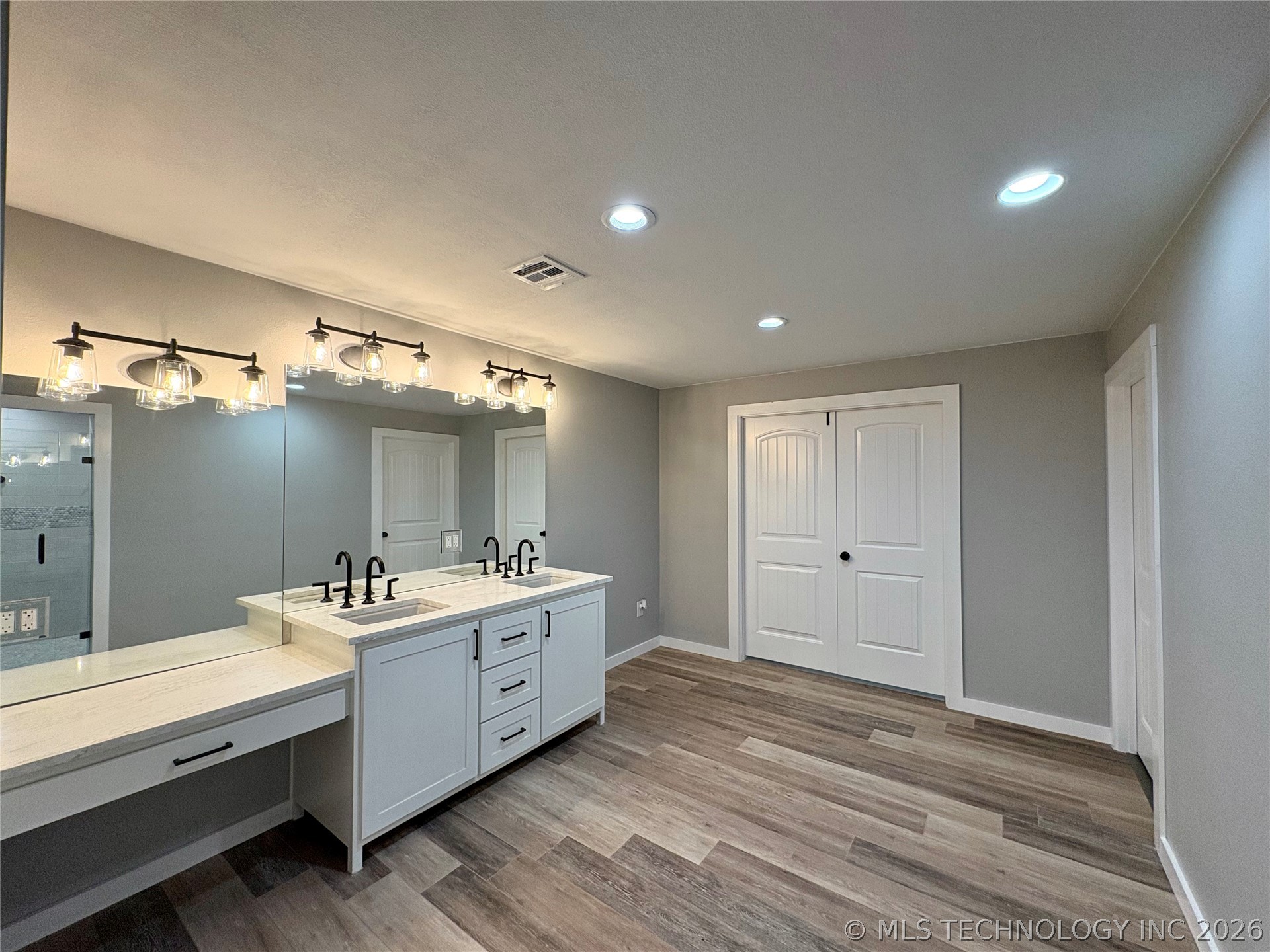1009 Mclish Property Photo 16