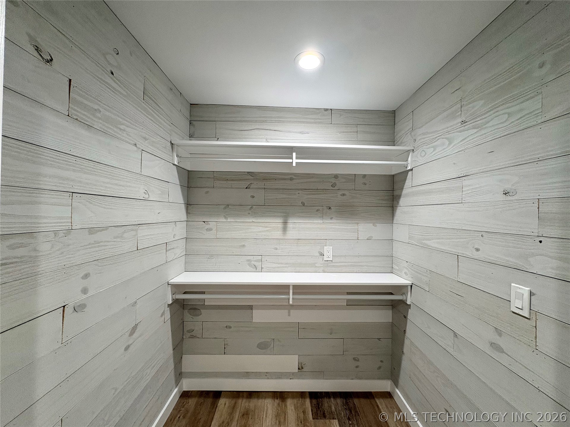 1009 Mclish Property Photo 24