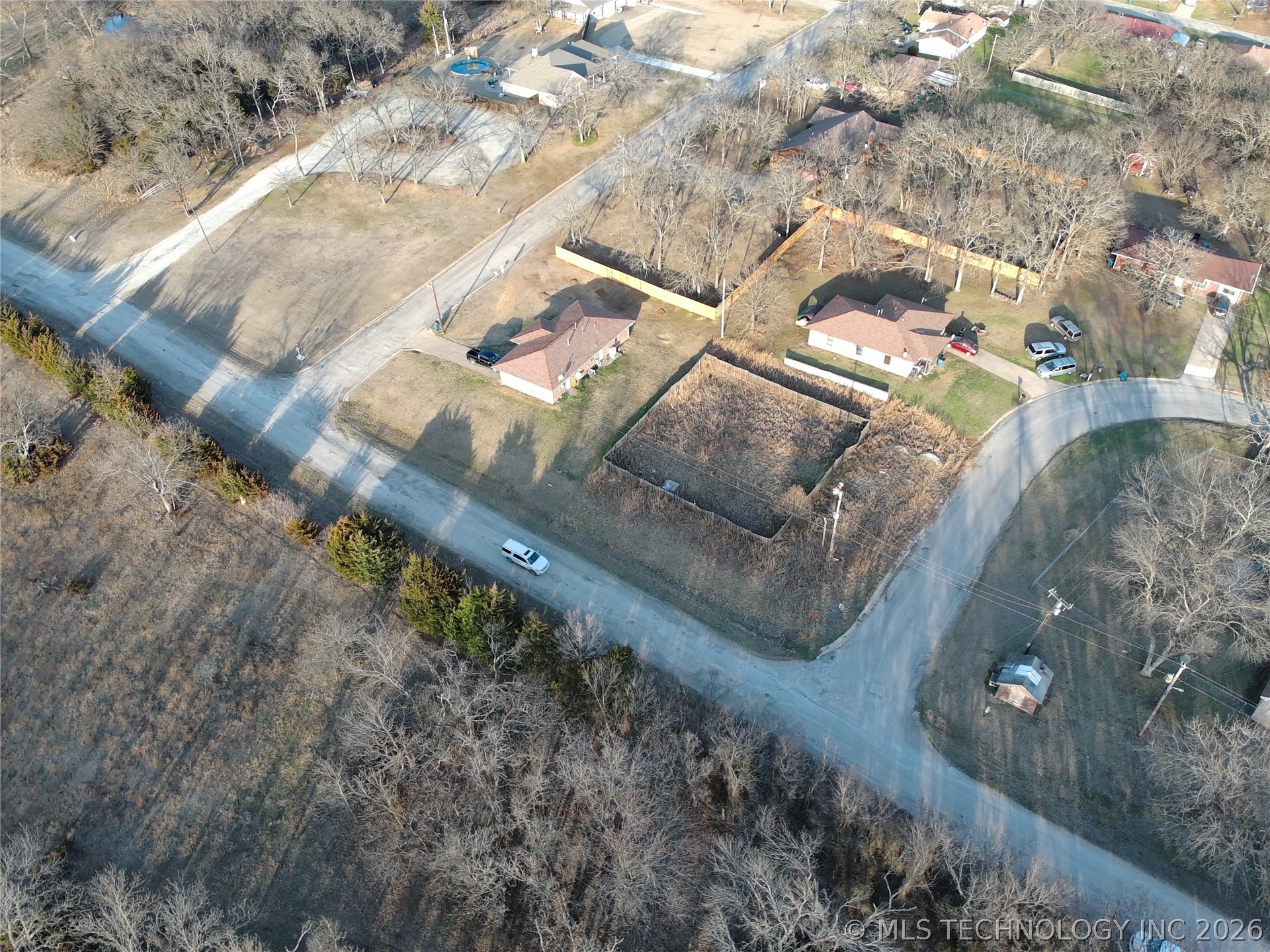 2213 Burkdoll Road Property Photo 6