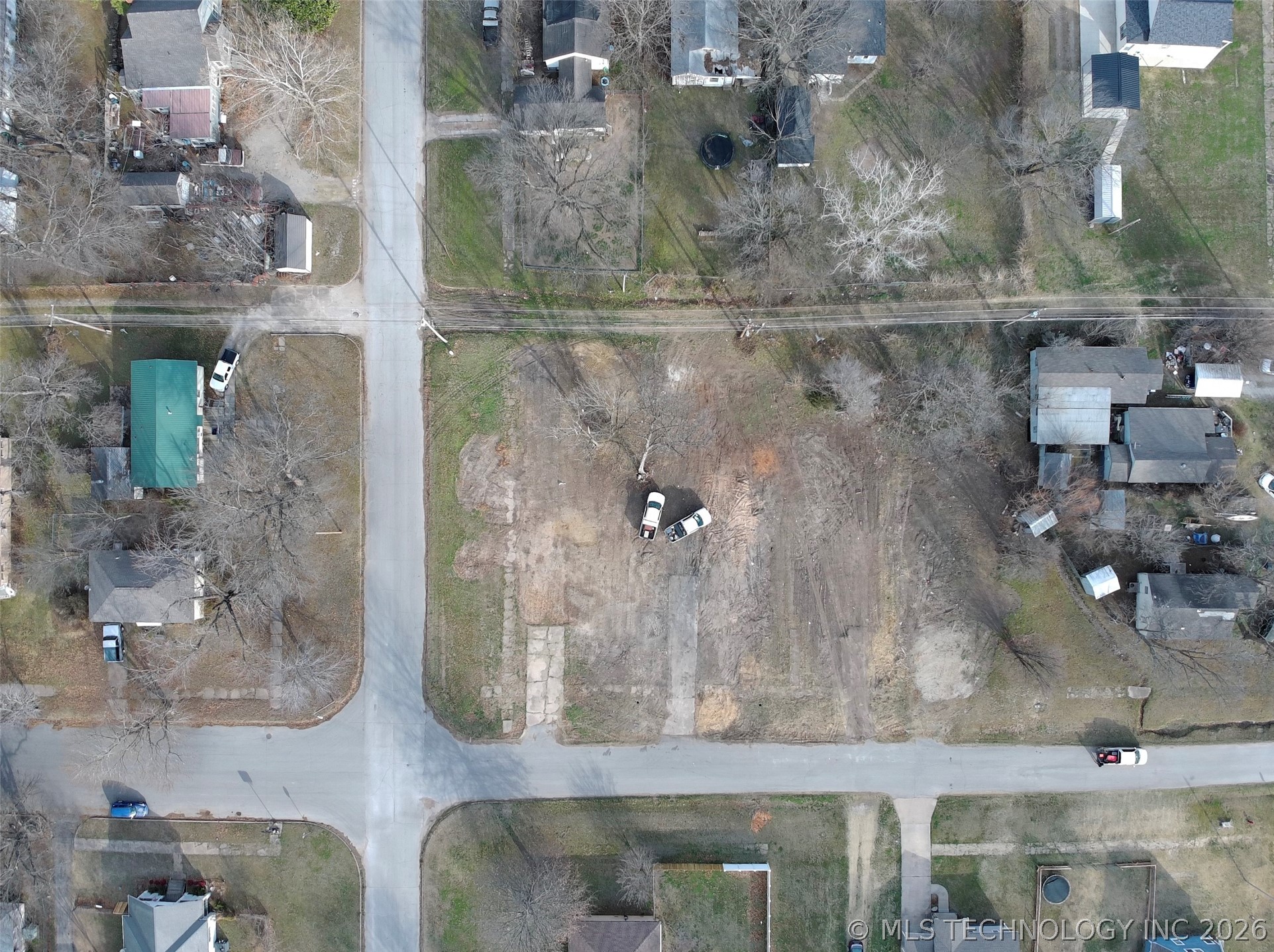 105 S D Avenue Property Photo 1