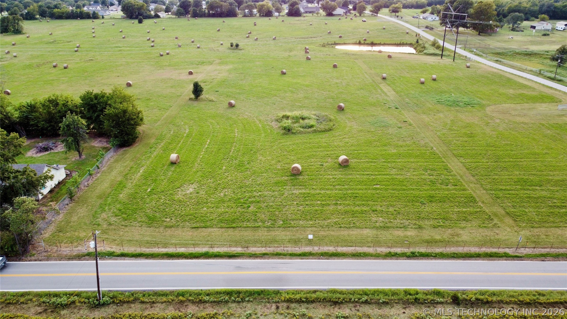 020078 S 4120 Road Property Photo 14