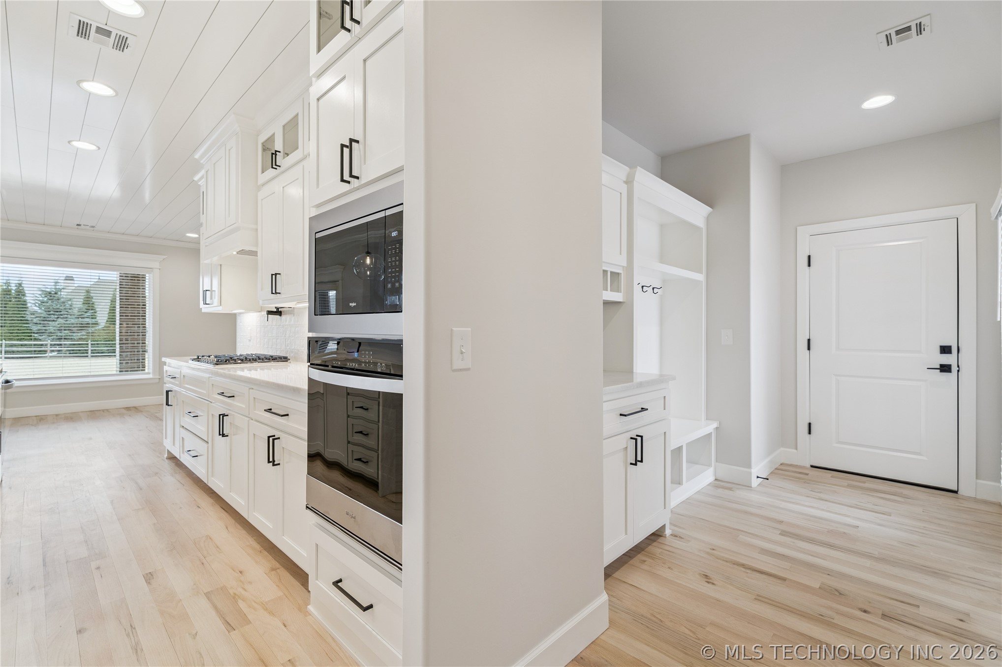 6322 N Wildwood Lane Property Photo 19