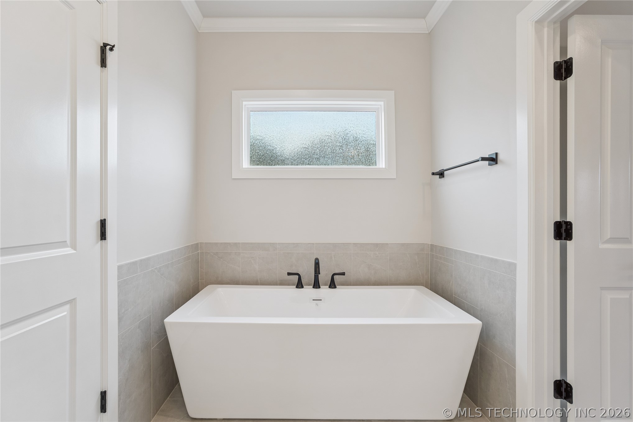 6322 N Wildwood Lane Property Photo 27
