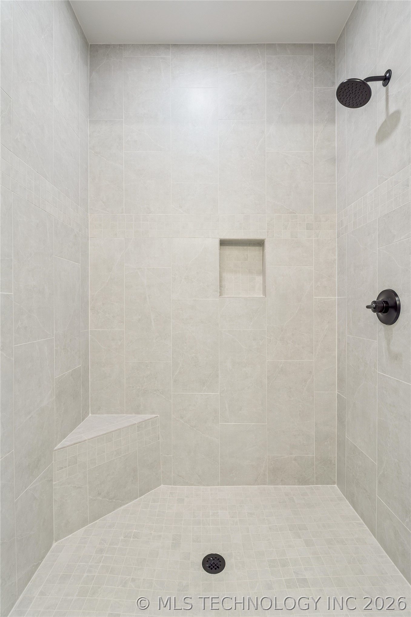 6322 N Wildwood Lane Property Photo 34