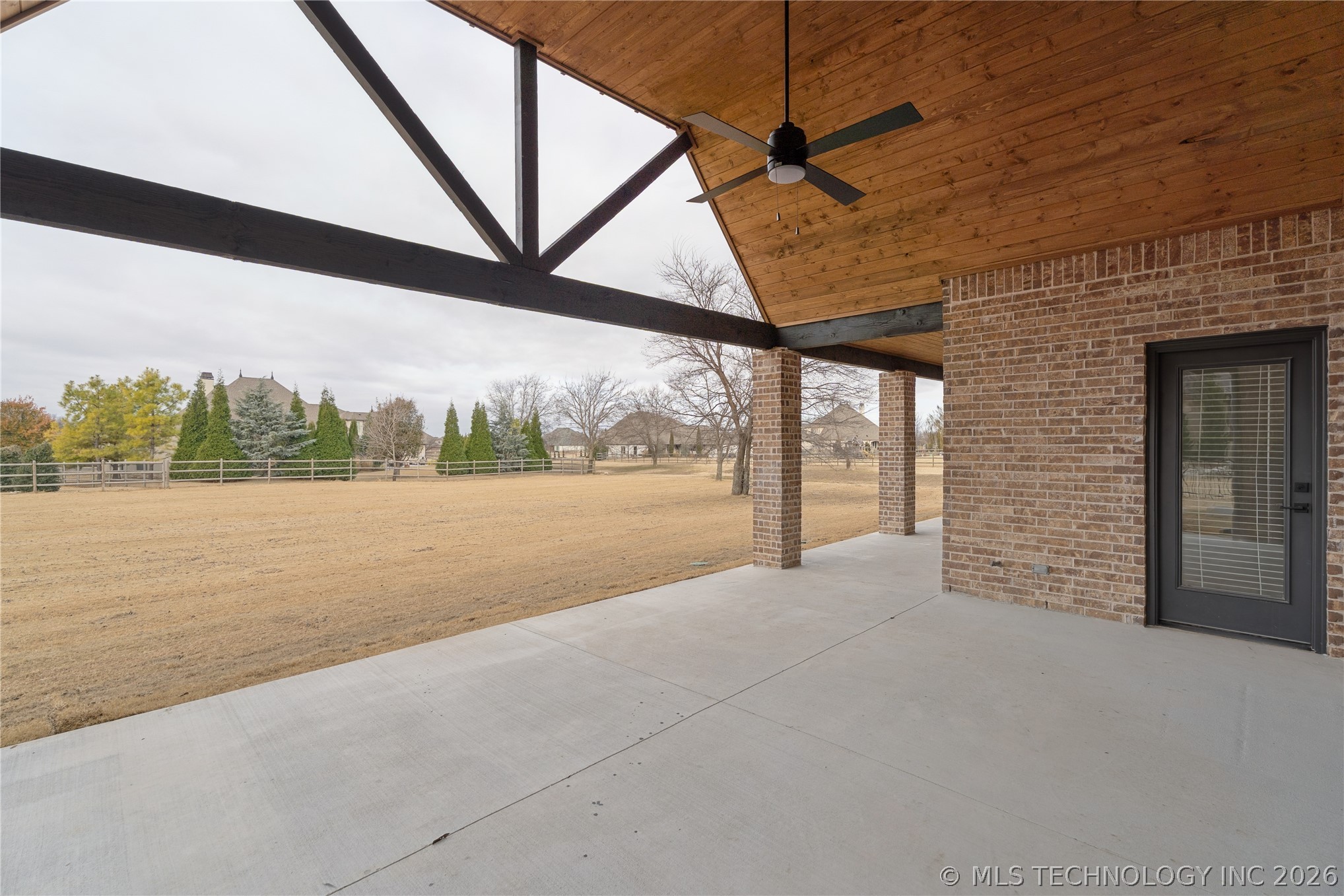 6322 N Wildwood Lane Property Photo 39