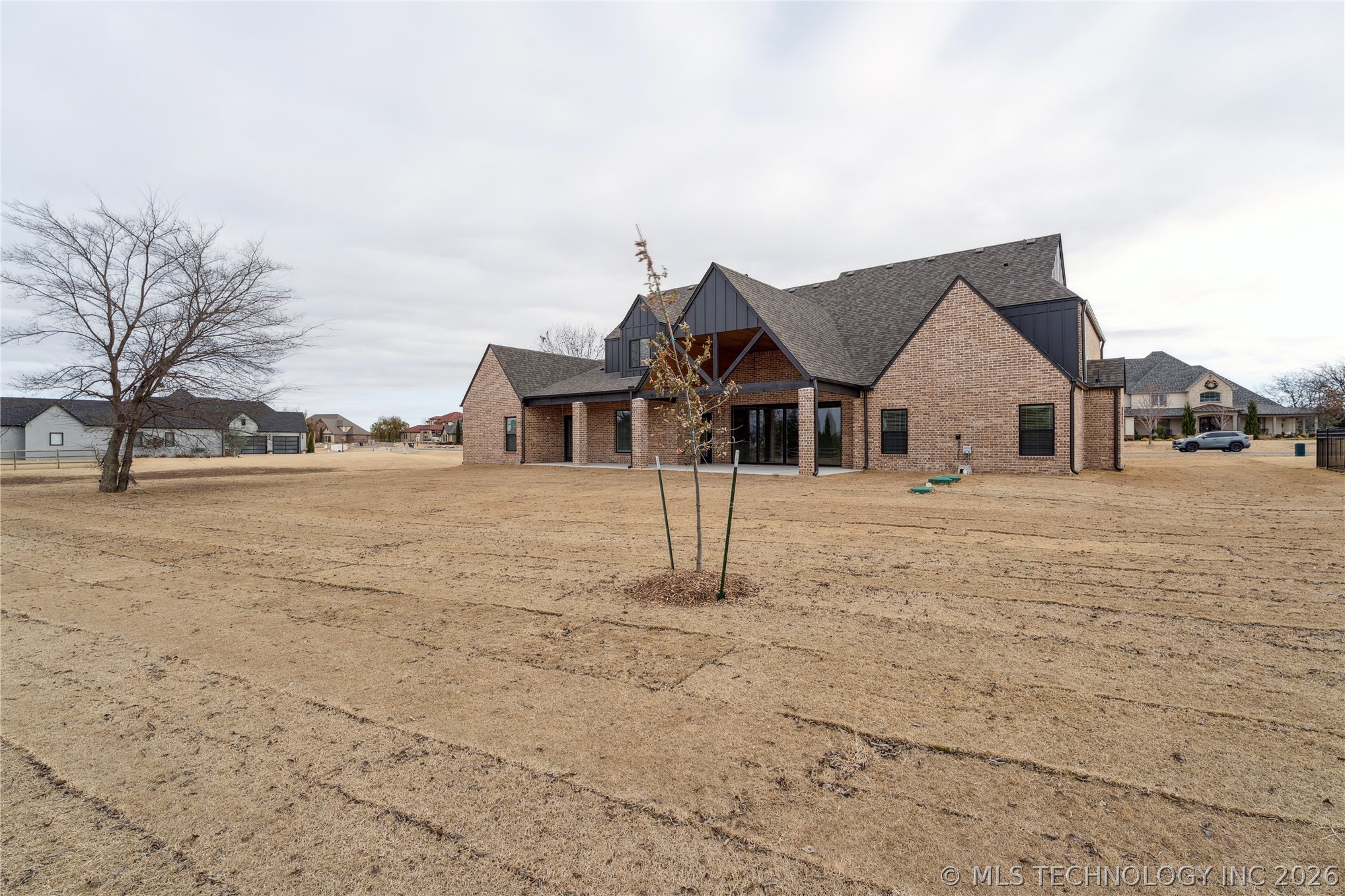6322 N Wildwood Lane Property Photo 41
