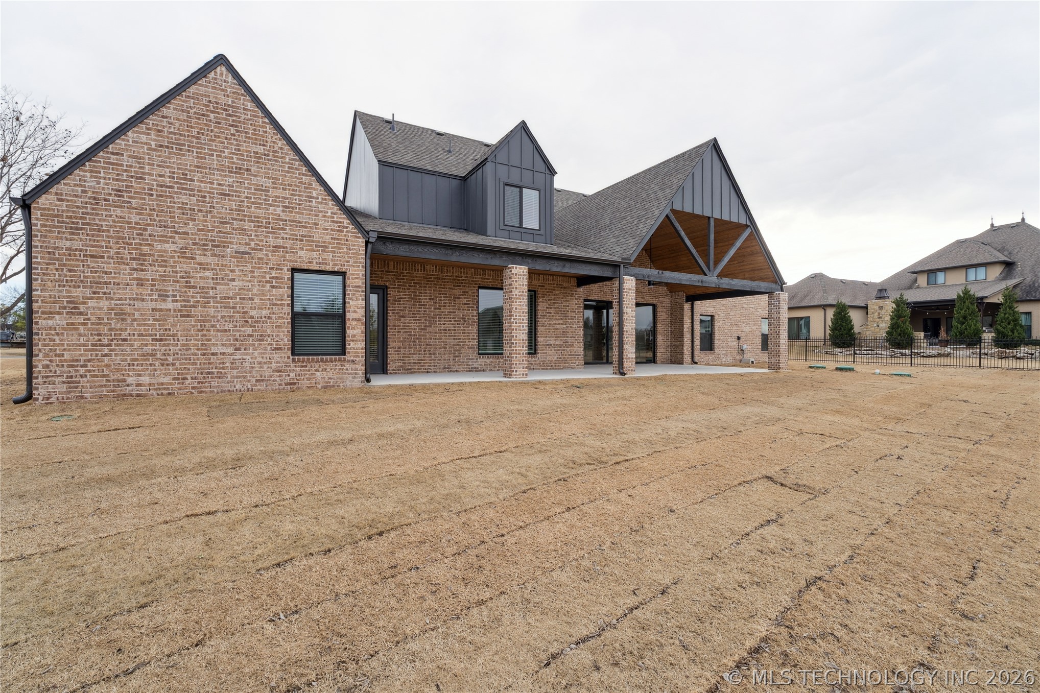 6322 N Wildwood Lane Property Photo 43