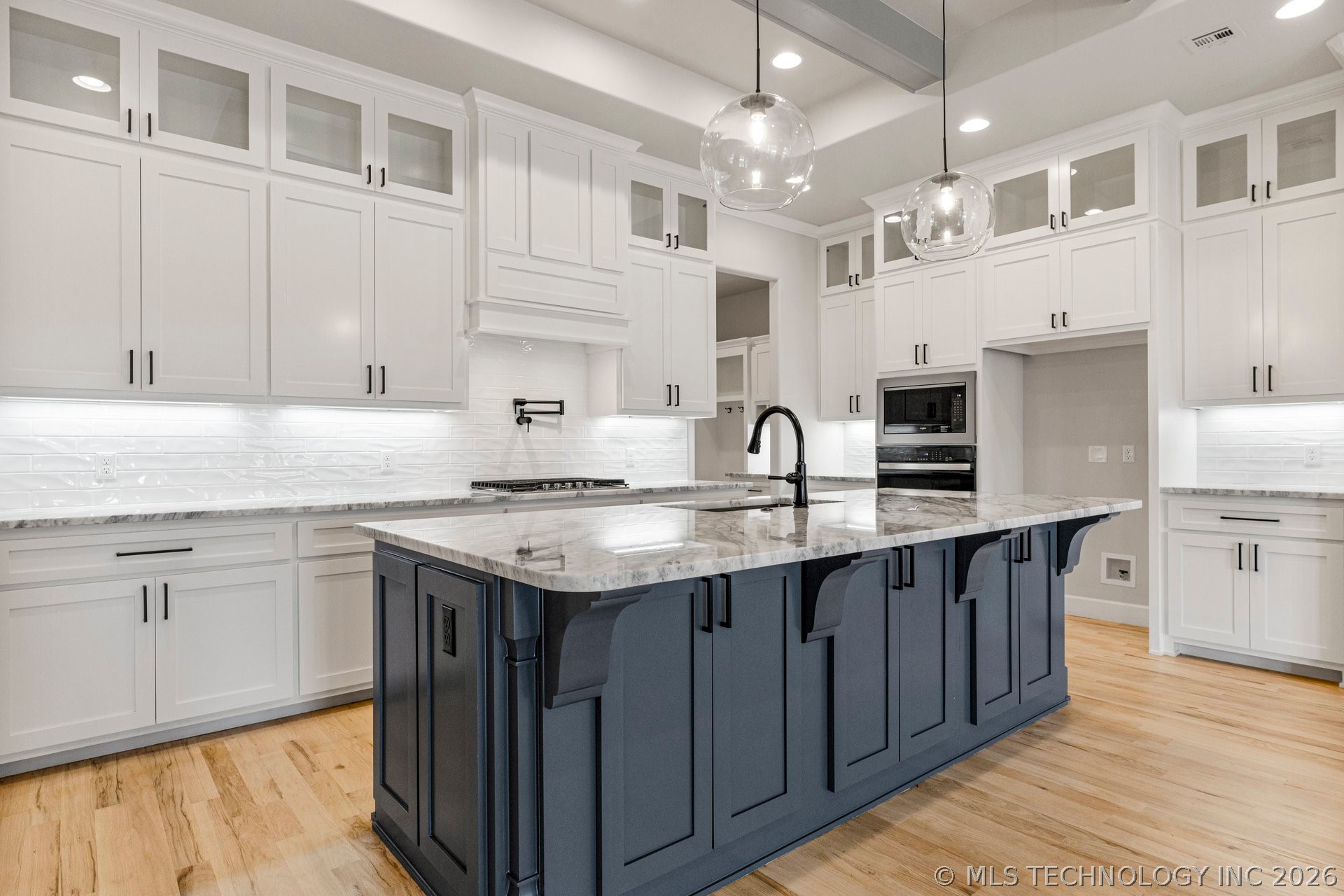 14167 S Evanston Avenue Property Photo 14