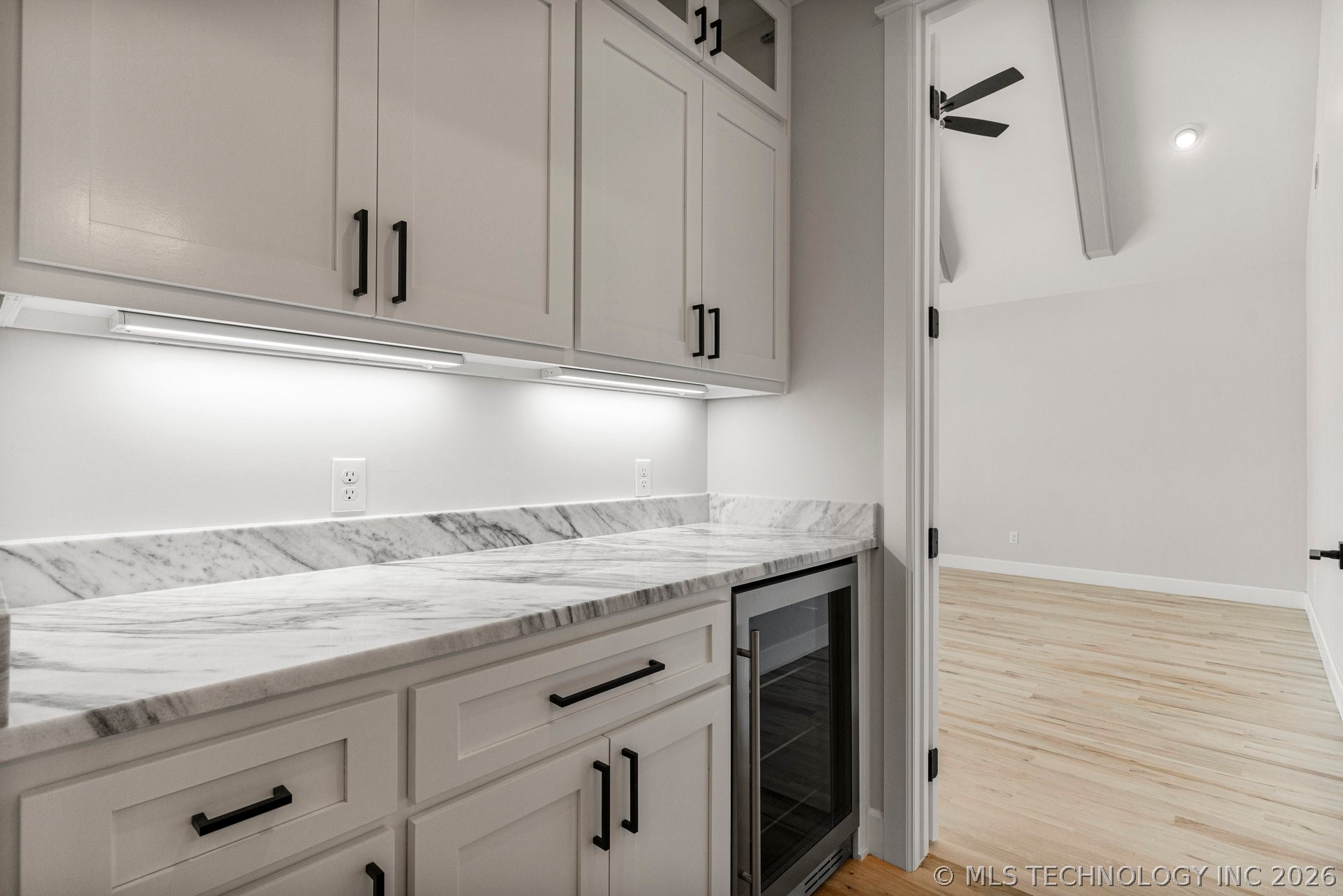 14167 S Evanston Avenue Property Photo 18