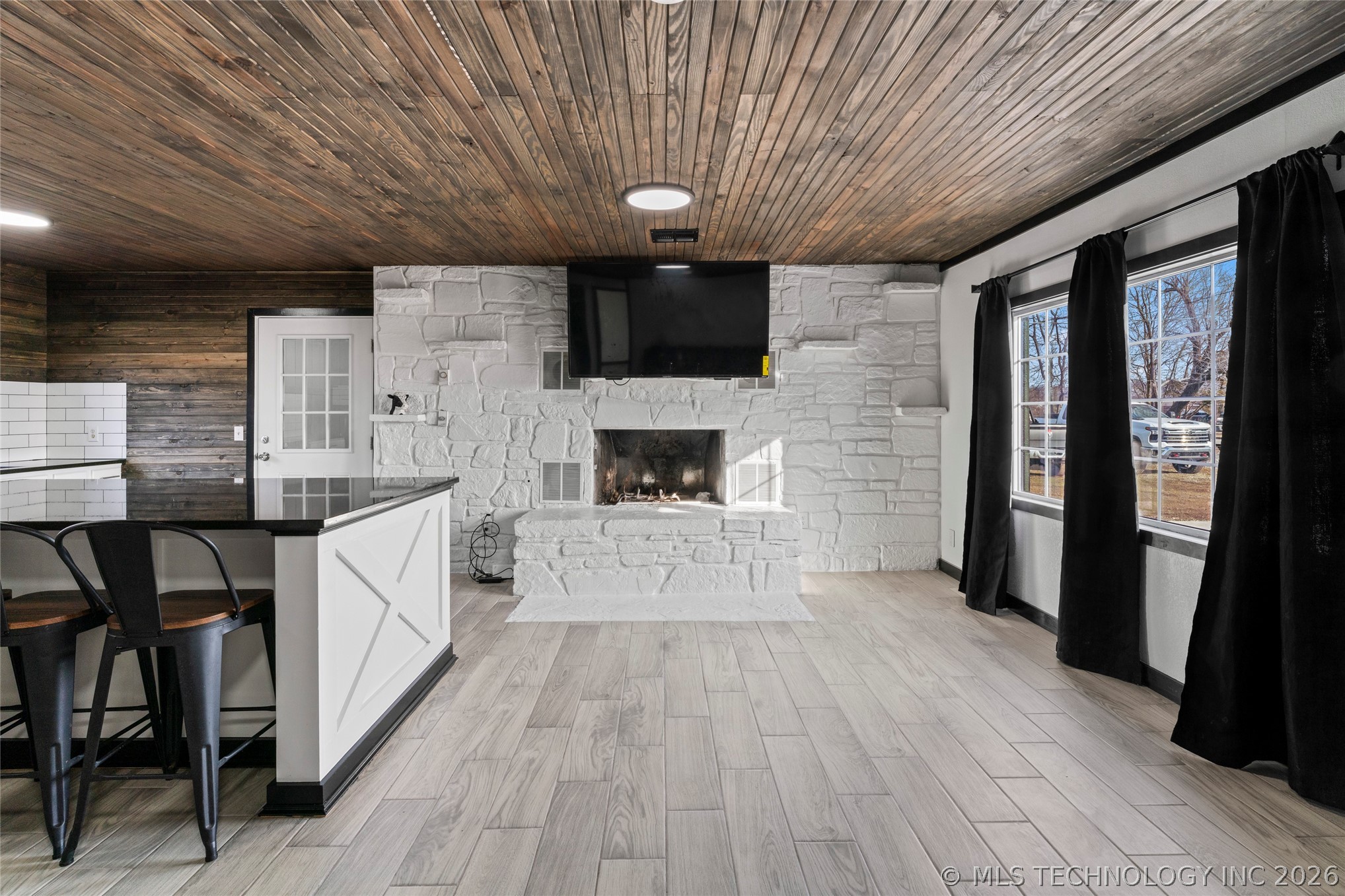 17090 S 4170 Road Property Photo 10