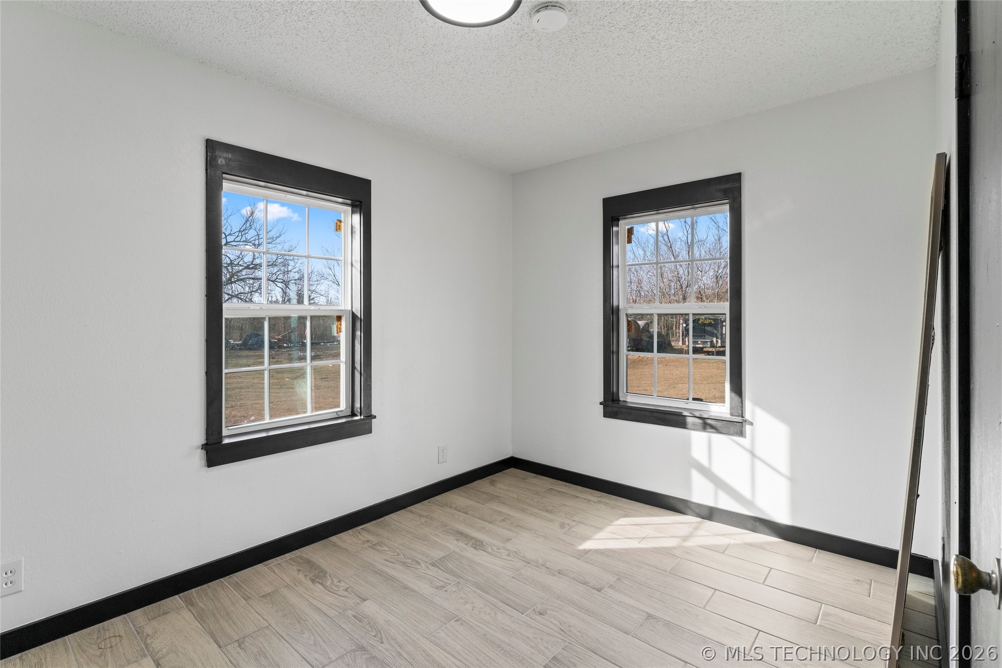 17090 S 4170 Road Property Photo 21