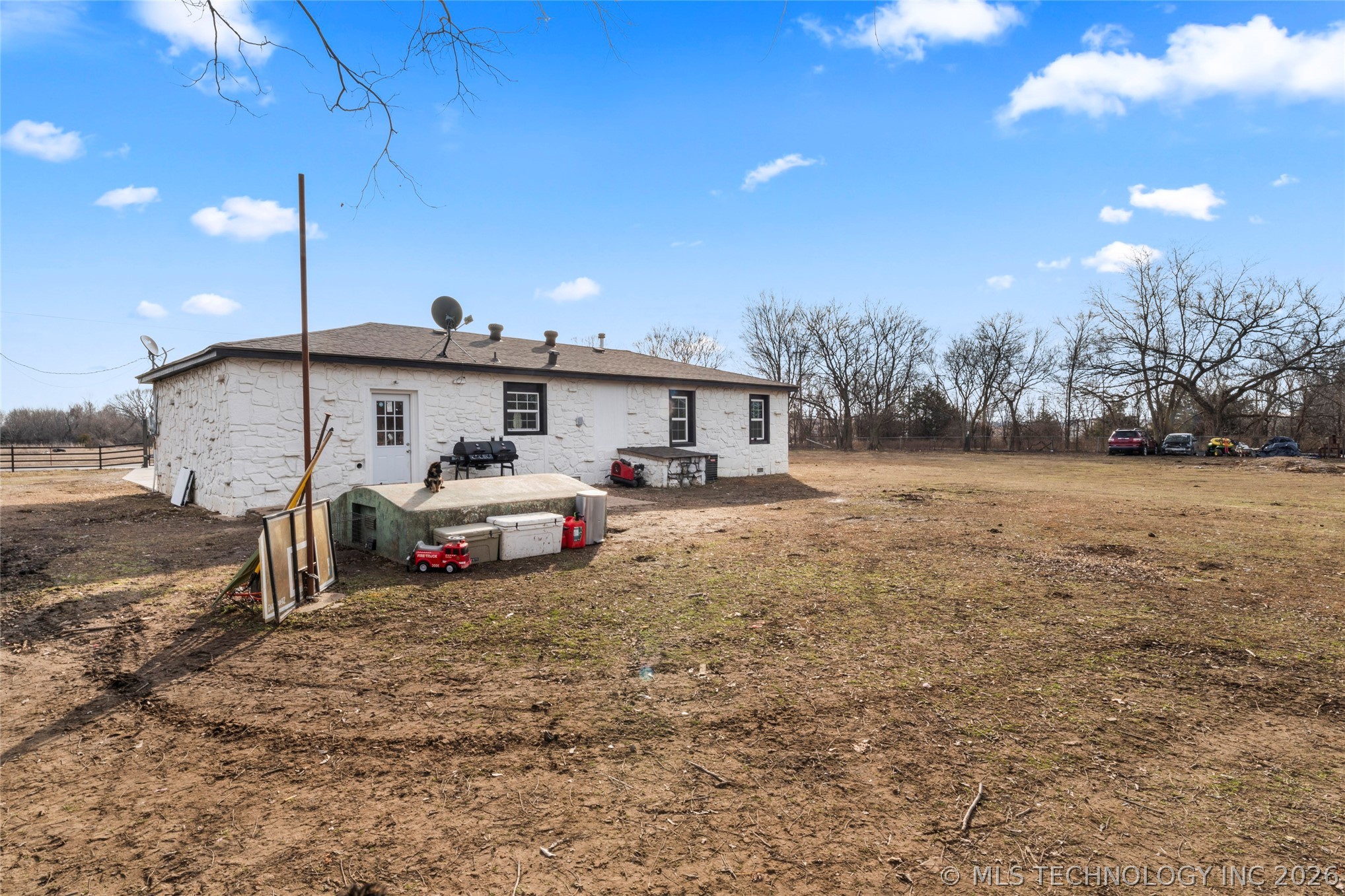 17090 S 4170 Road Property Photo 27
