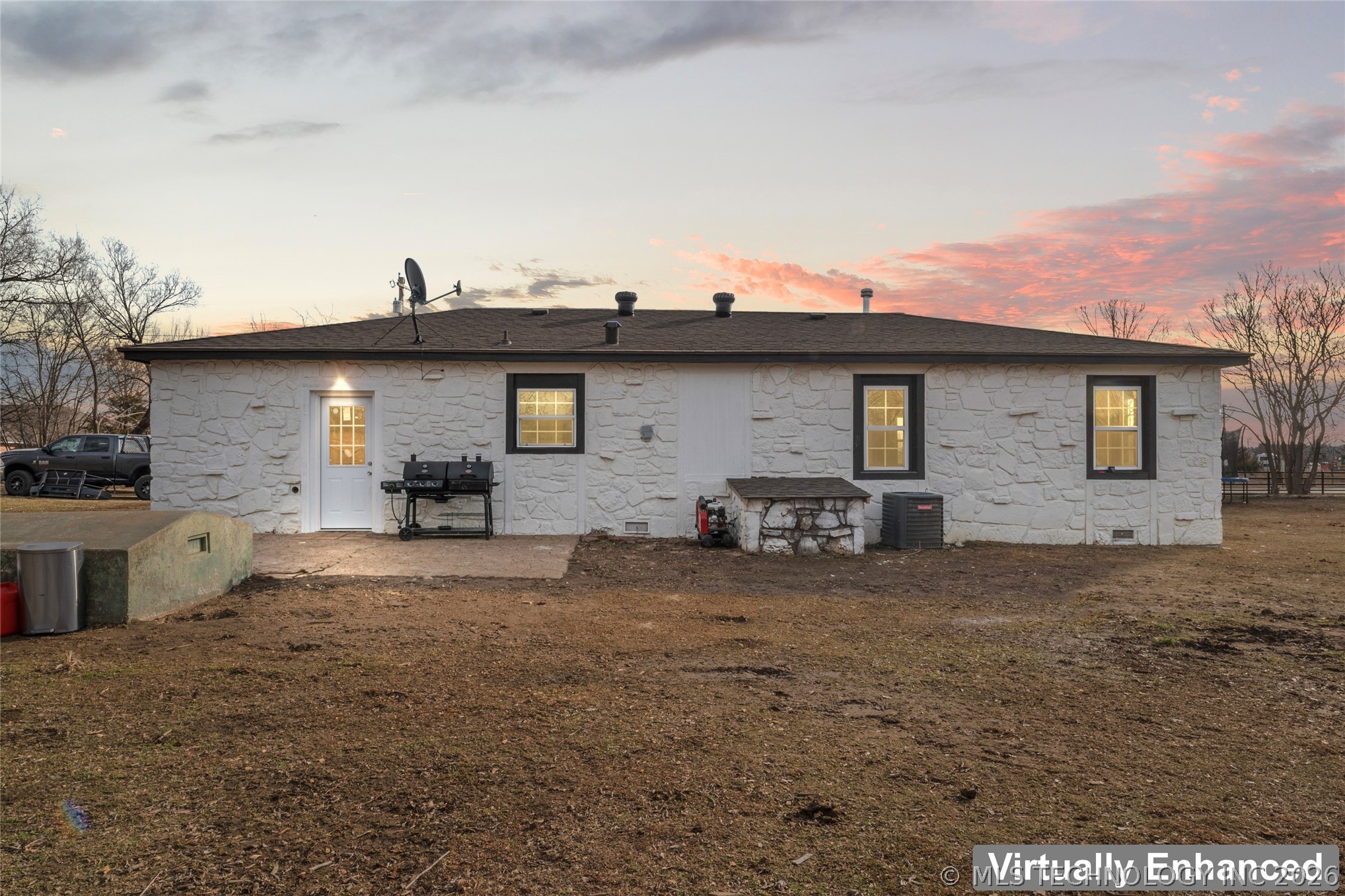 17090 S 4170 Road Property Photo 28