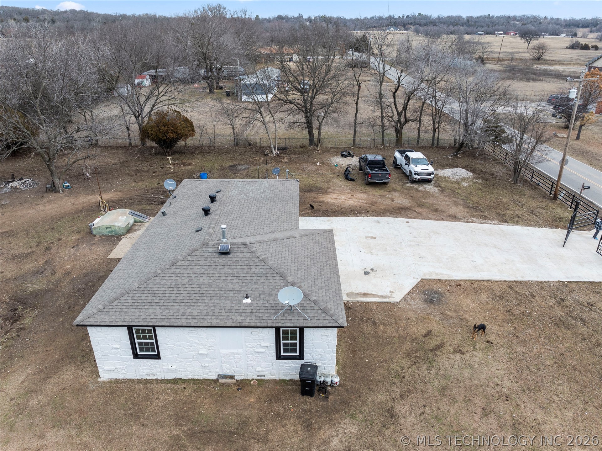 17090 S 4170 Road Property Photo 32