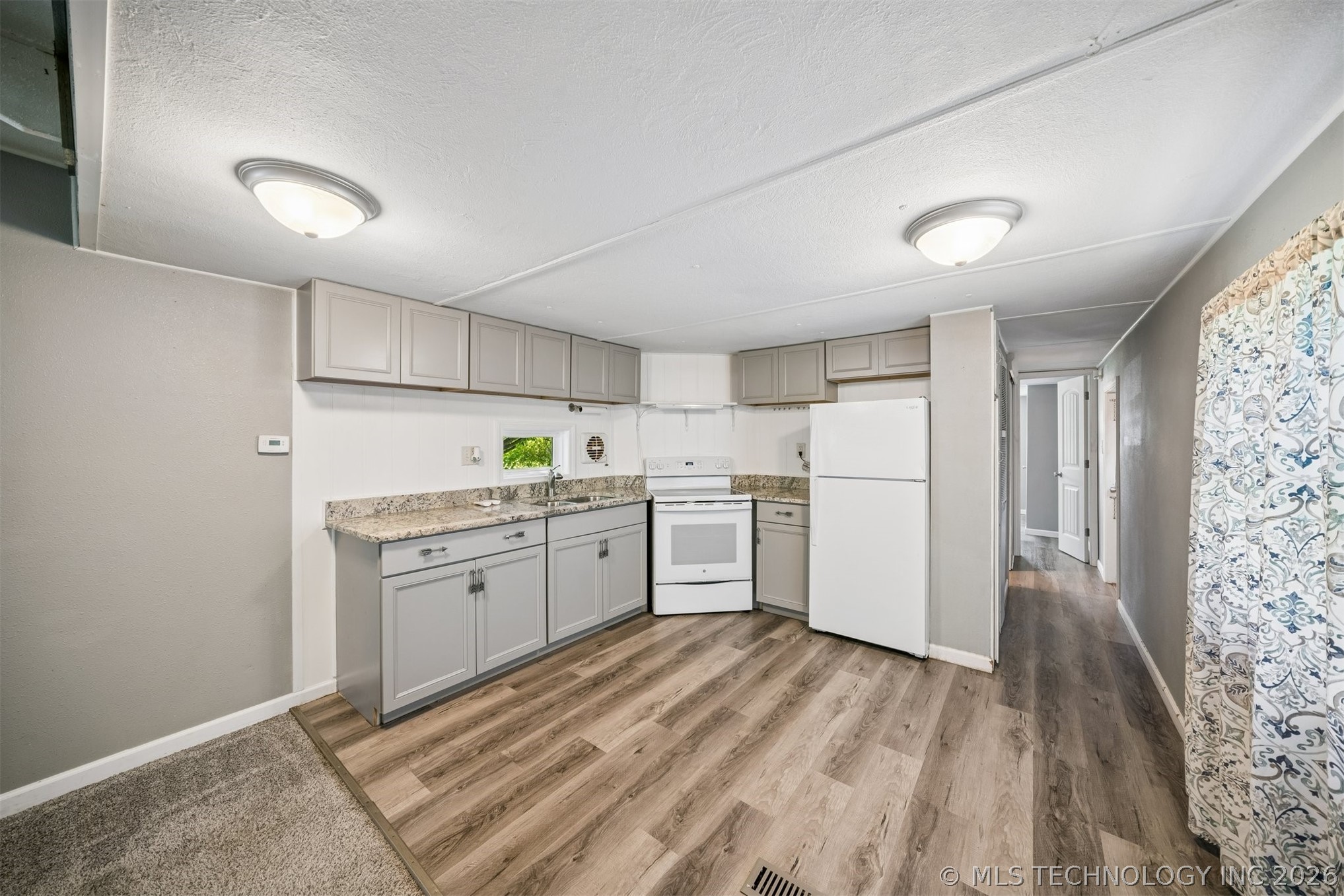 25640 S 607 Road Property Photo 4