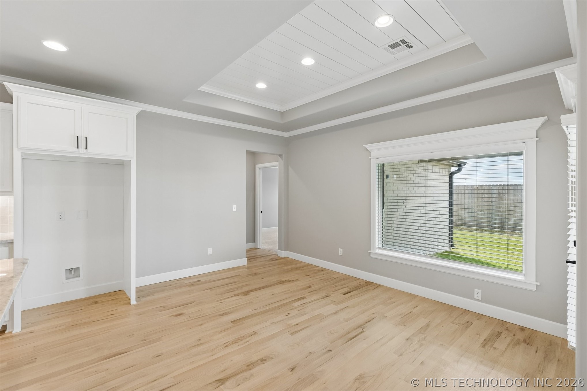 690 E 149th Street S Property Photo 16