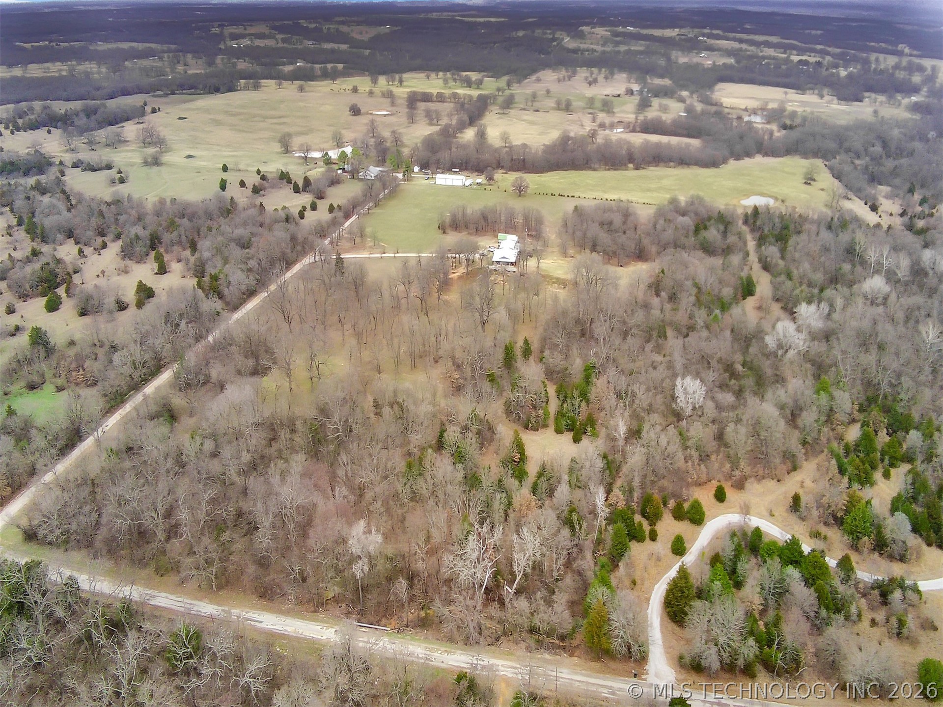 148 Big Buck Property Photo 4