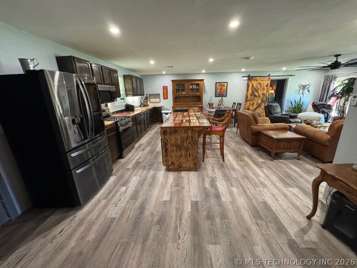 148 Big Buck Property Photo 15