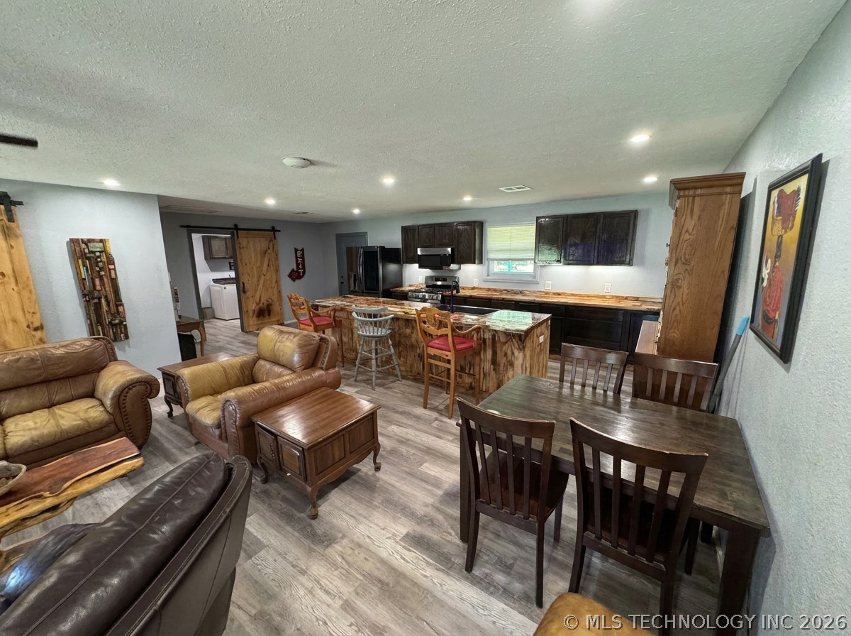 148 Big Buck Property Photo 19