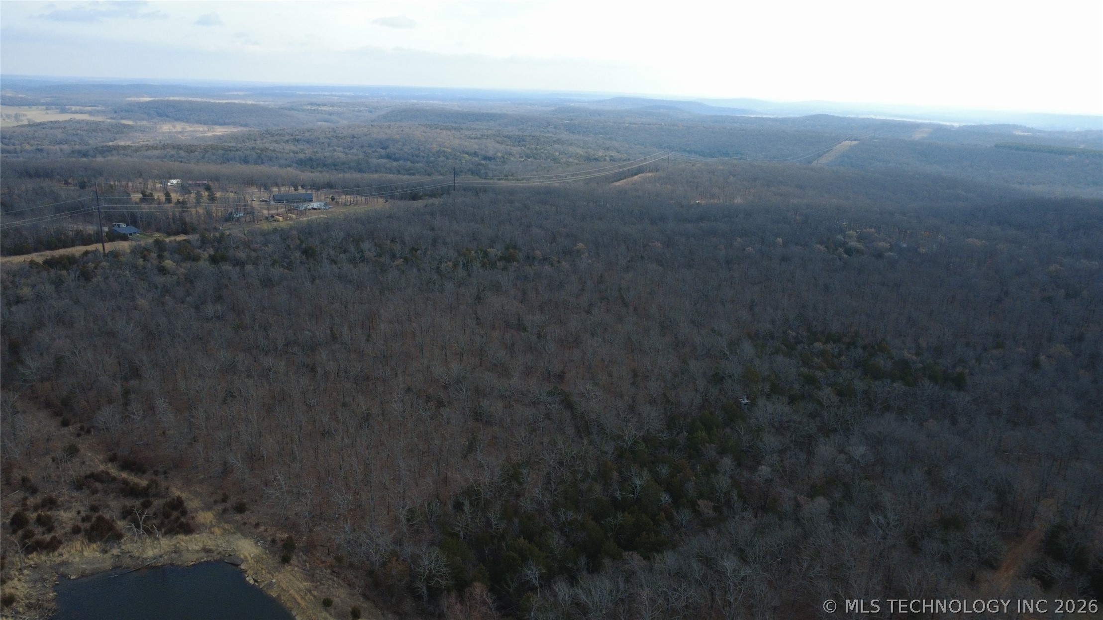 8234 W 800 Road Property Photo 10