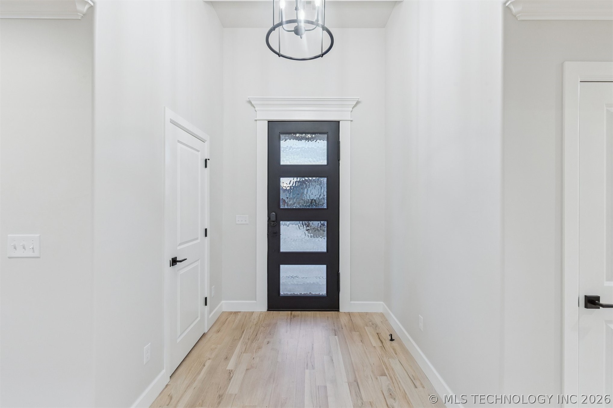 205 W 164th Place S Property Photo 3