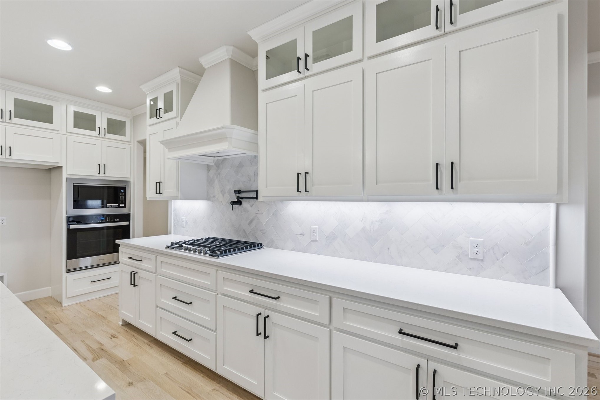 205 W 164th Place S Property Photo 10