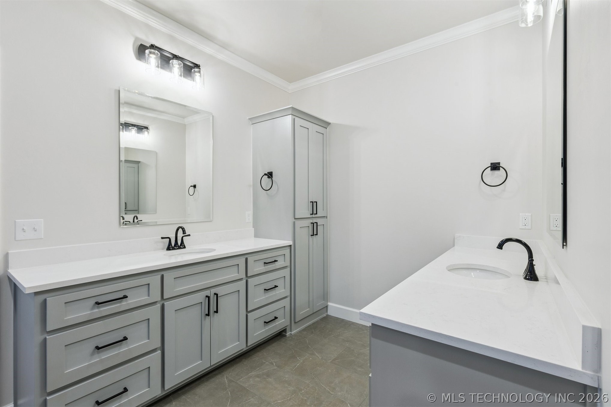 205 W 164th Place S Property Photo 26