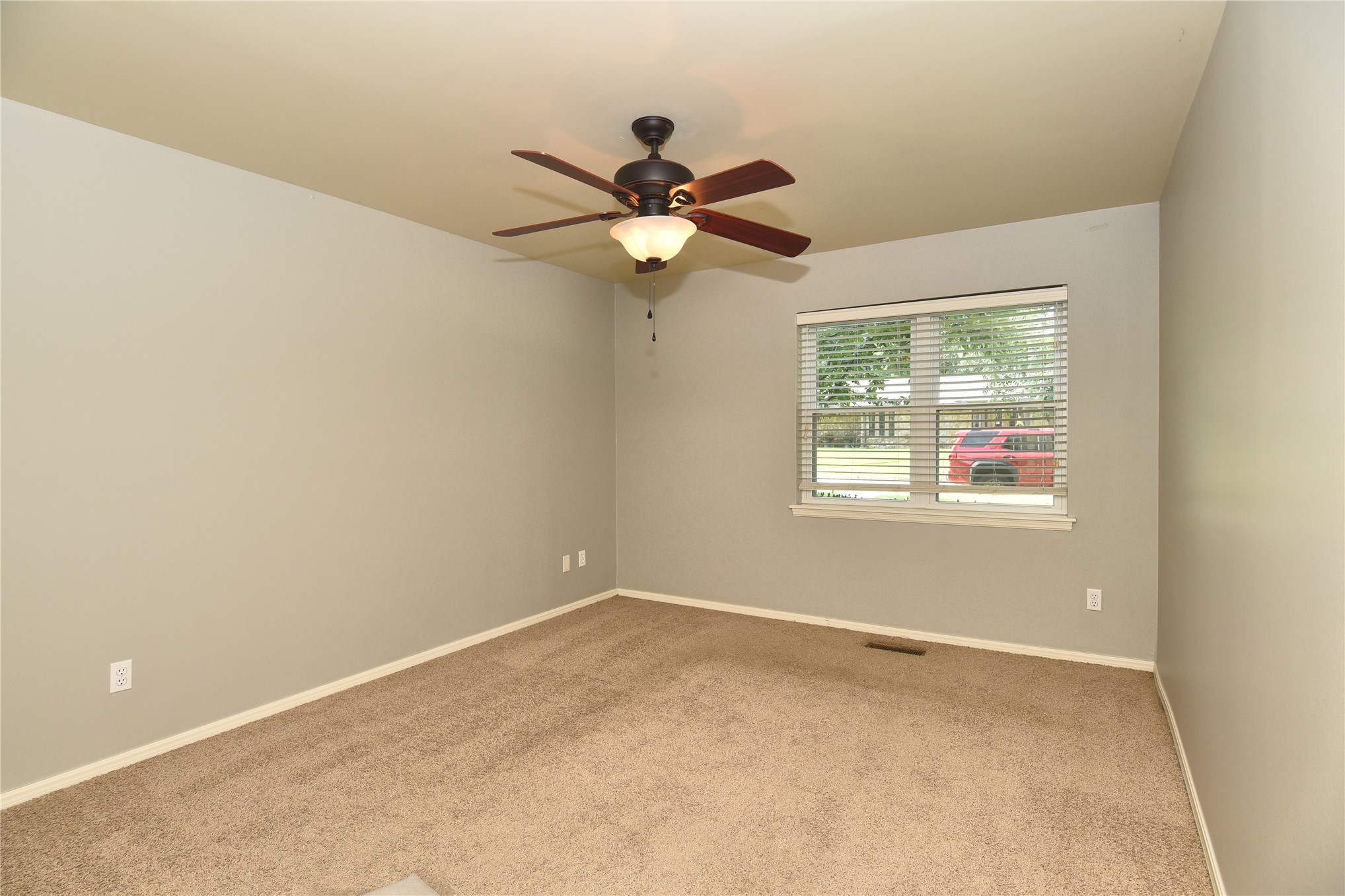 2995 E 56th Place S Property Photo 27