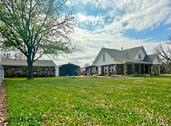 242 E Williams Street Property Photo 1