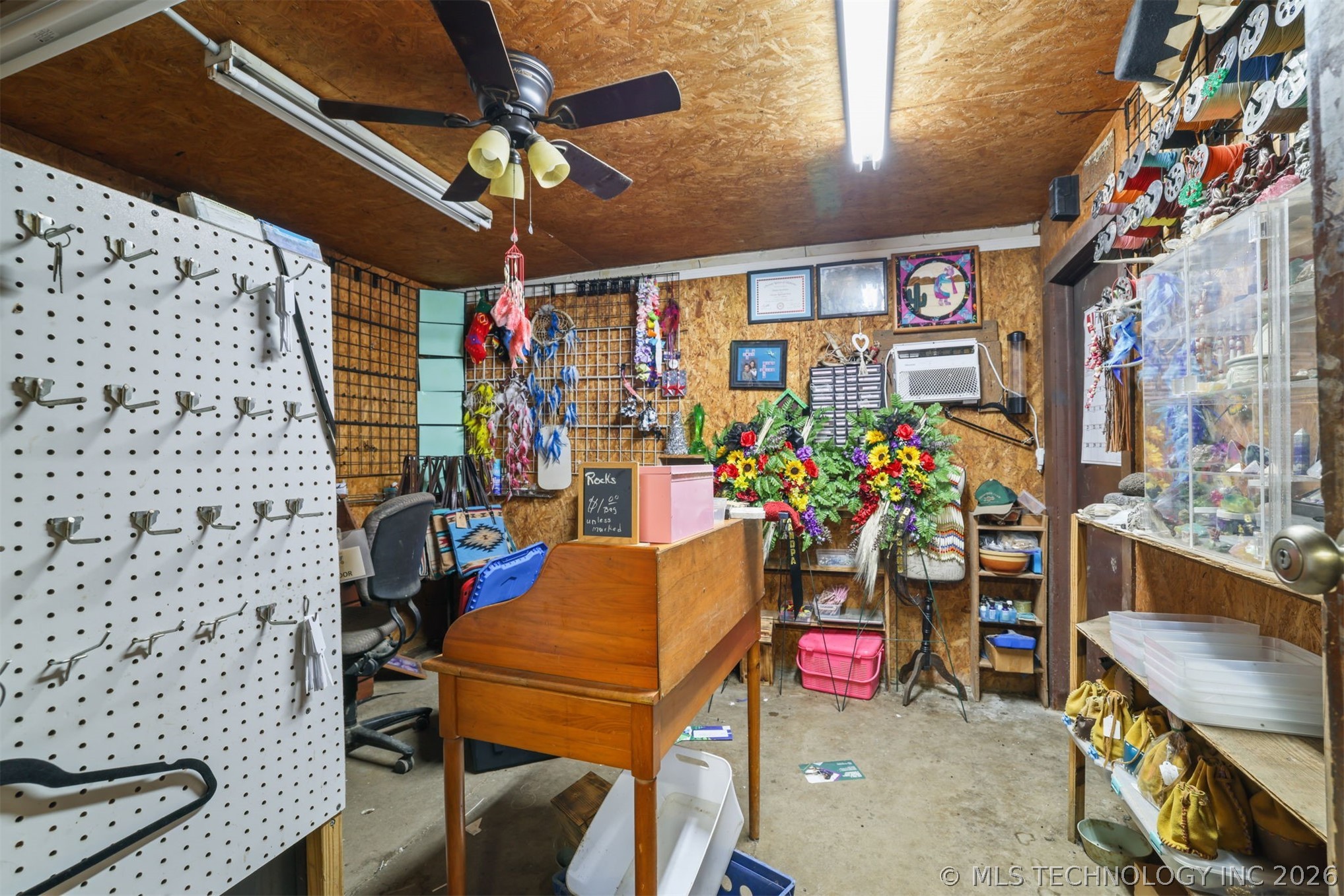 117 S Terry Property Photo 30