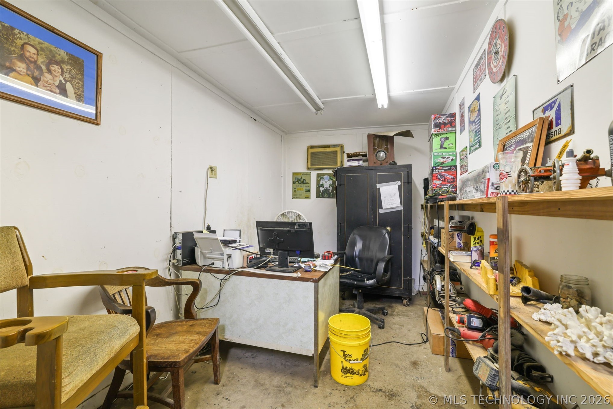 117 S Terry Property Photo 31